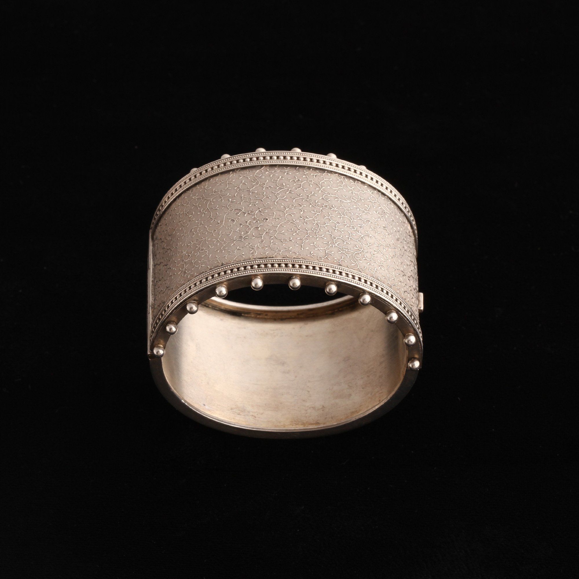 Victorian Aesthetic Movement Coral Motif Bangle