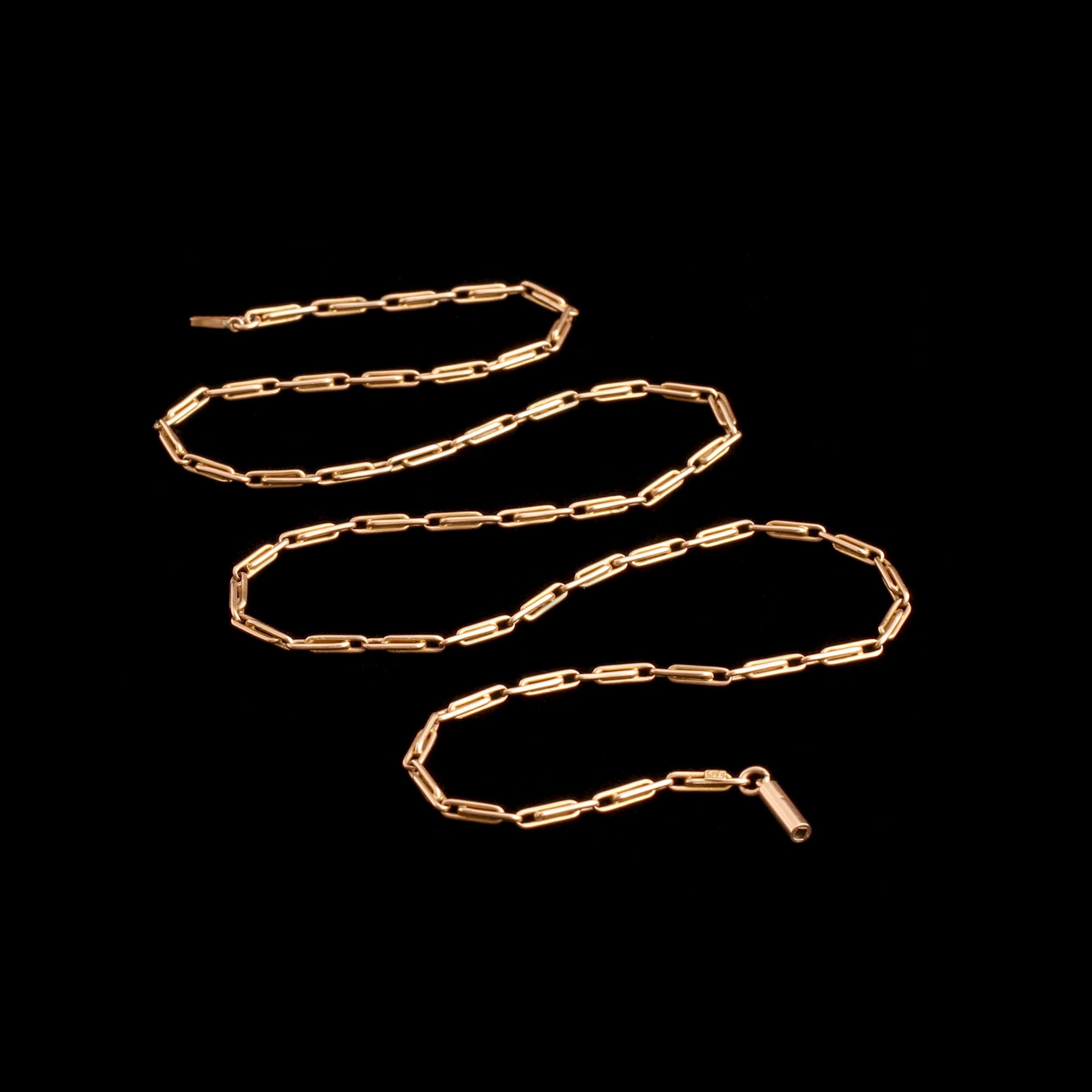 Detail of Edwardian 15k Gold 19" Paper Clip Link Chain