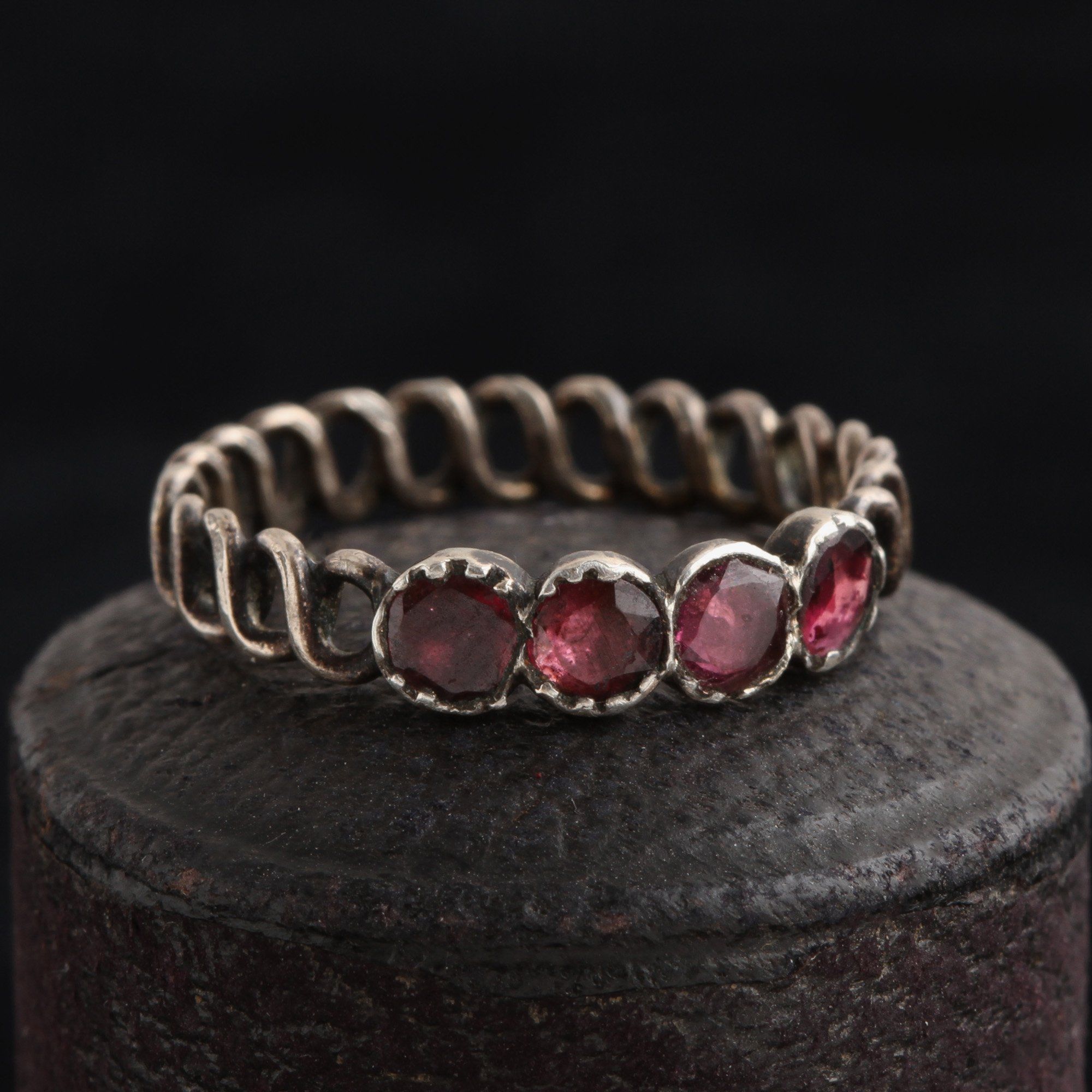 Georgian deals garnet ring