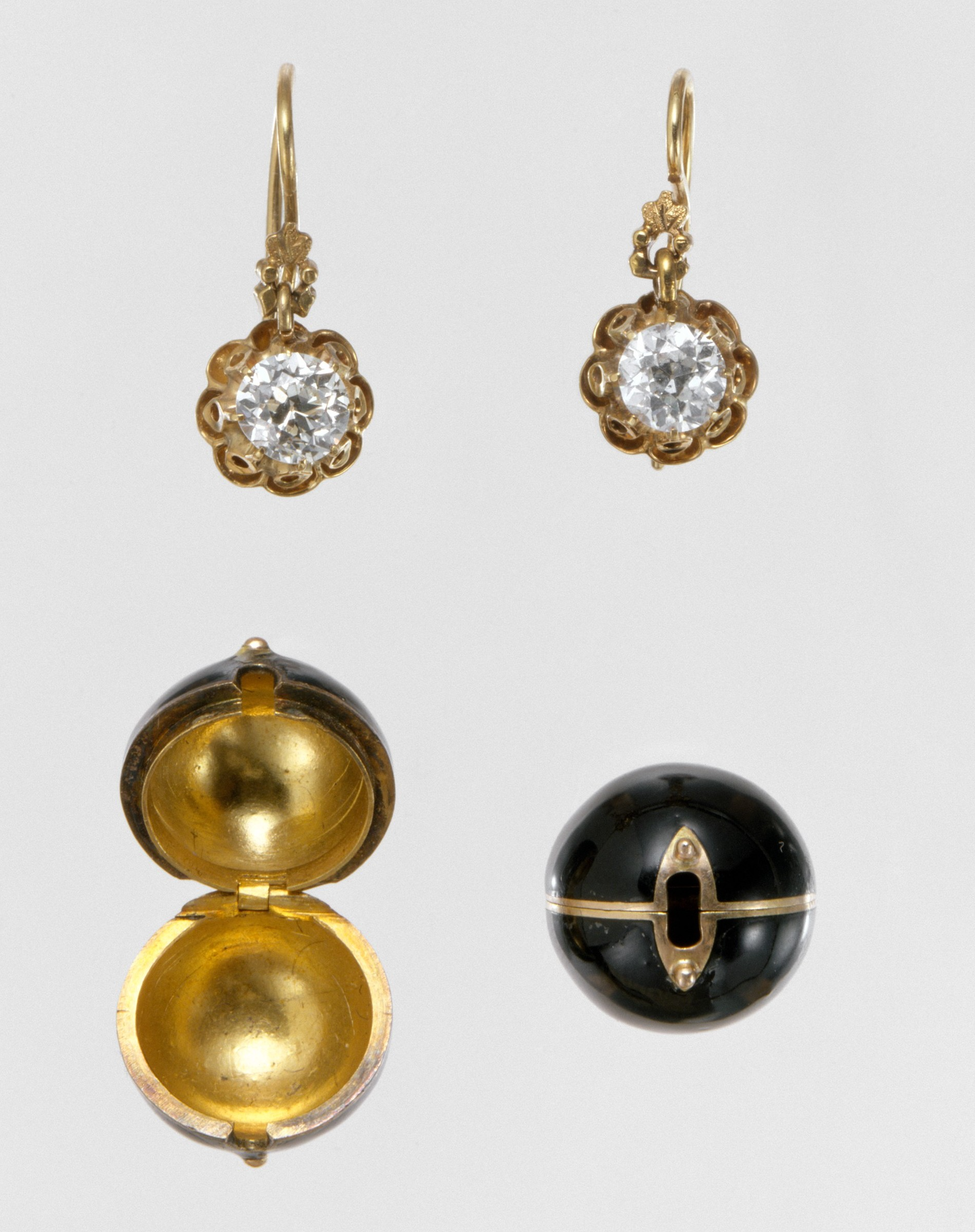 Old Mine cut diamonds with enameled "coach covers," ca. 1882-85. The Metropolitan Museum of Art.