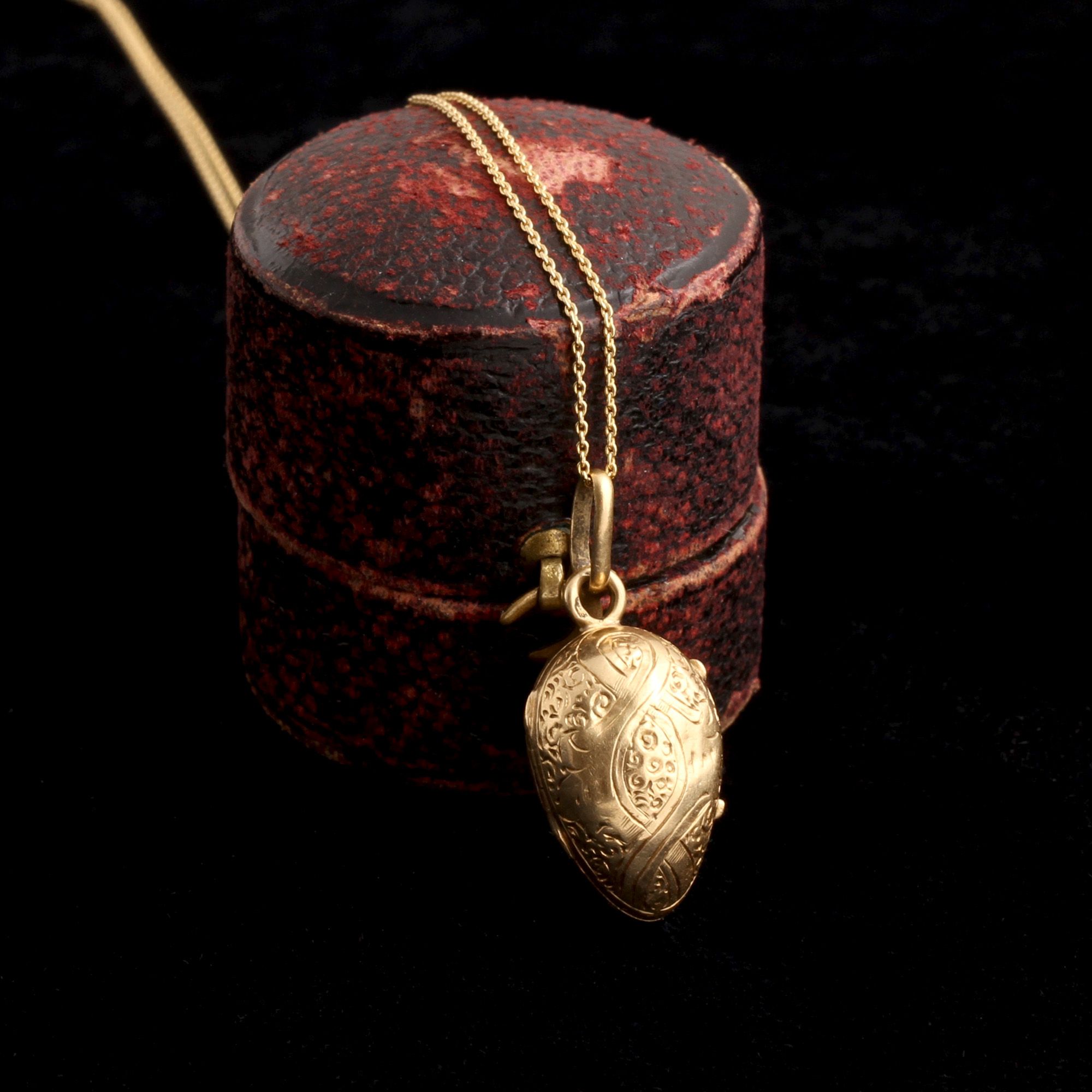 Late 19th Century French Egg-Shaped Locket Necklace