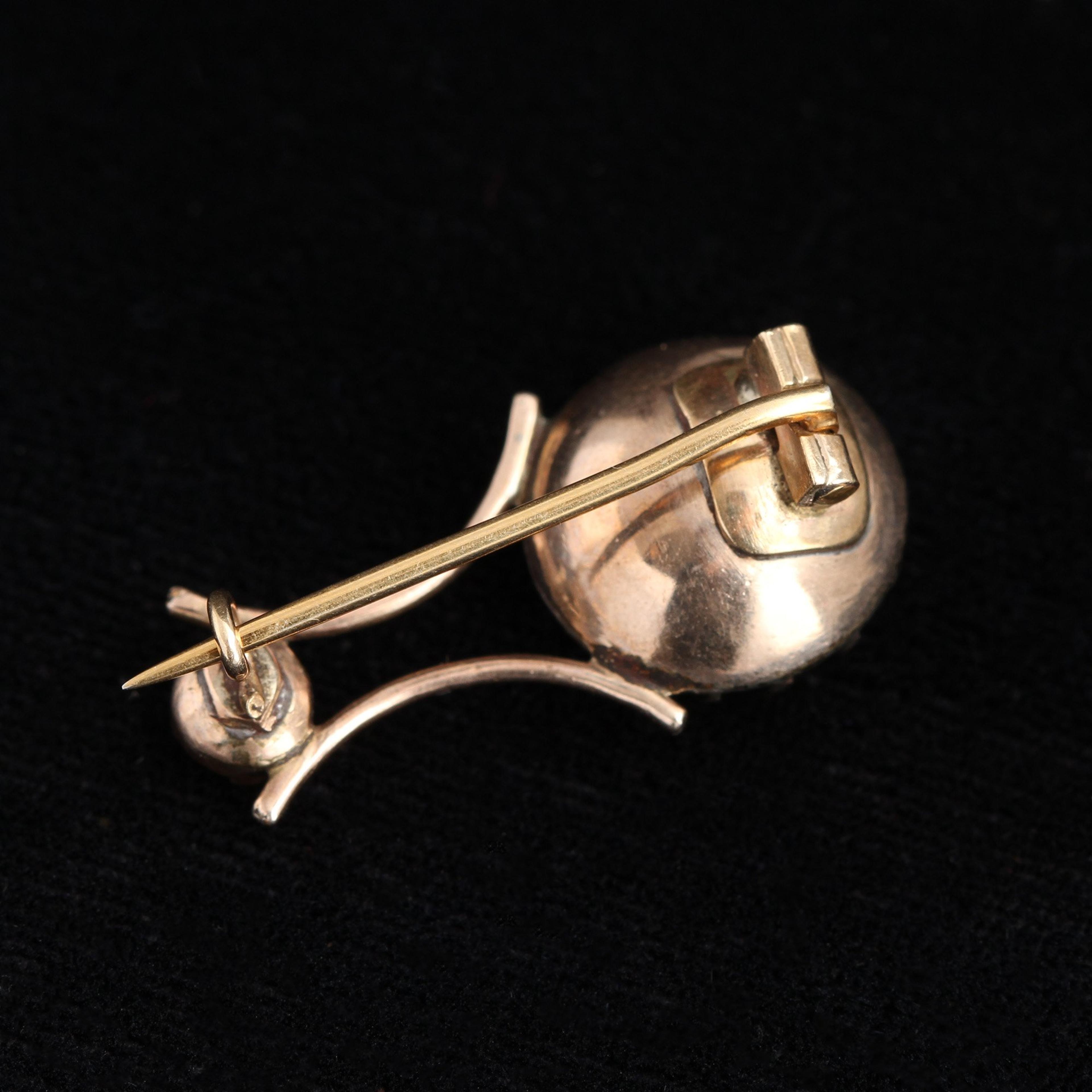 Underside detail of Georgian Garnet and Rock Crystal Halley's Comet Brooch