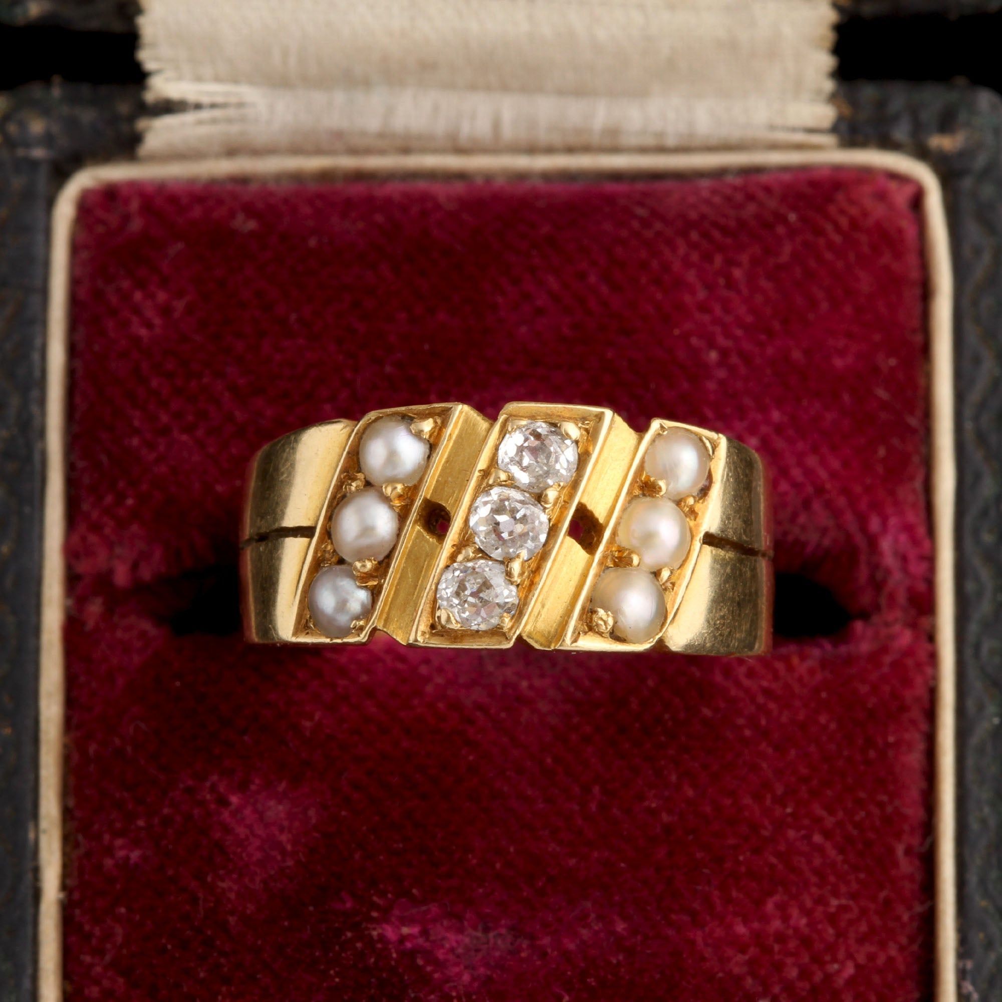 Victorian Diamond & Pearl Ribbon Ring
