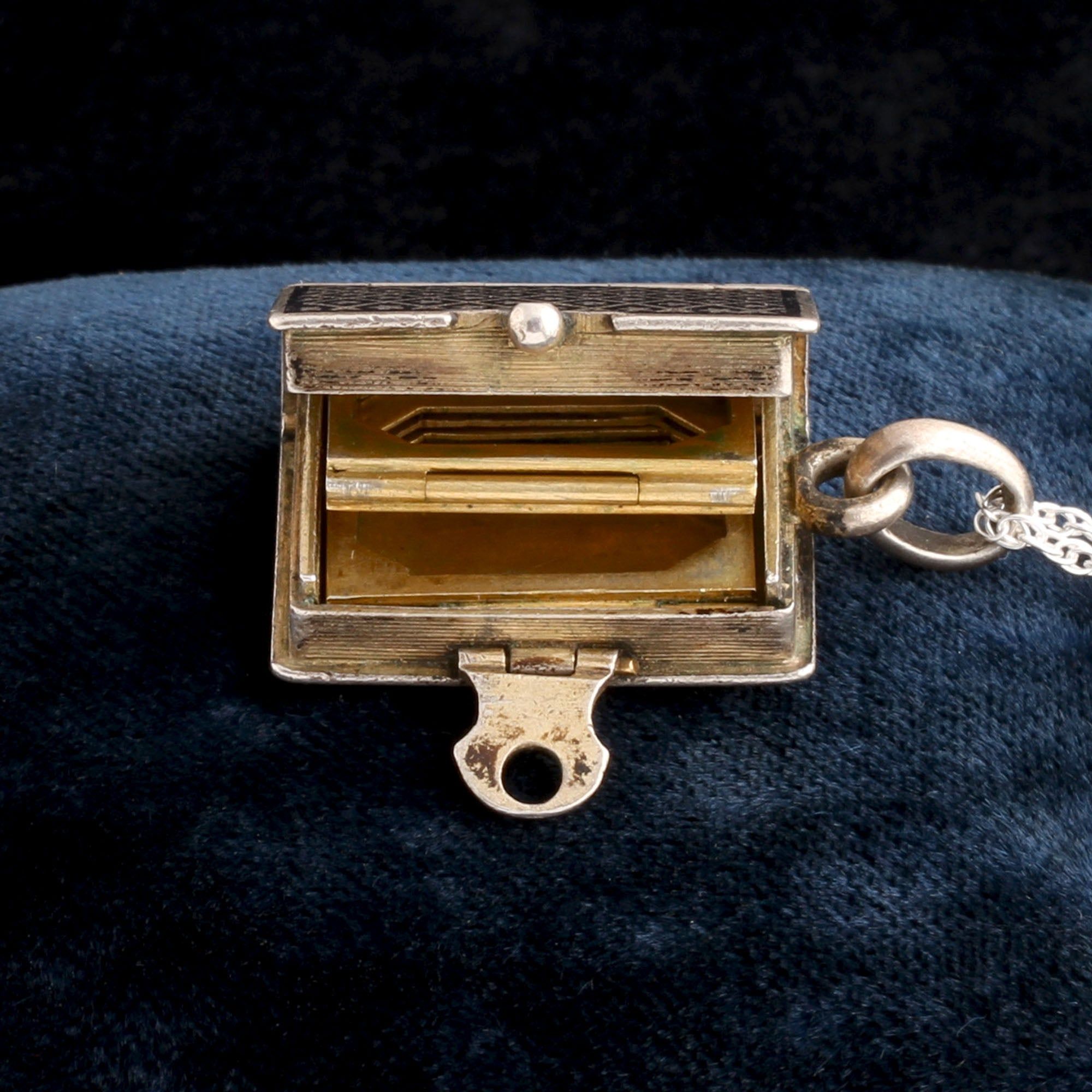 Victorian Niello Silver Book Locket