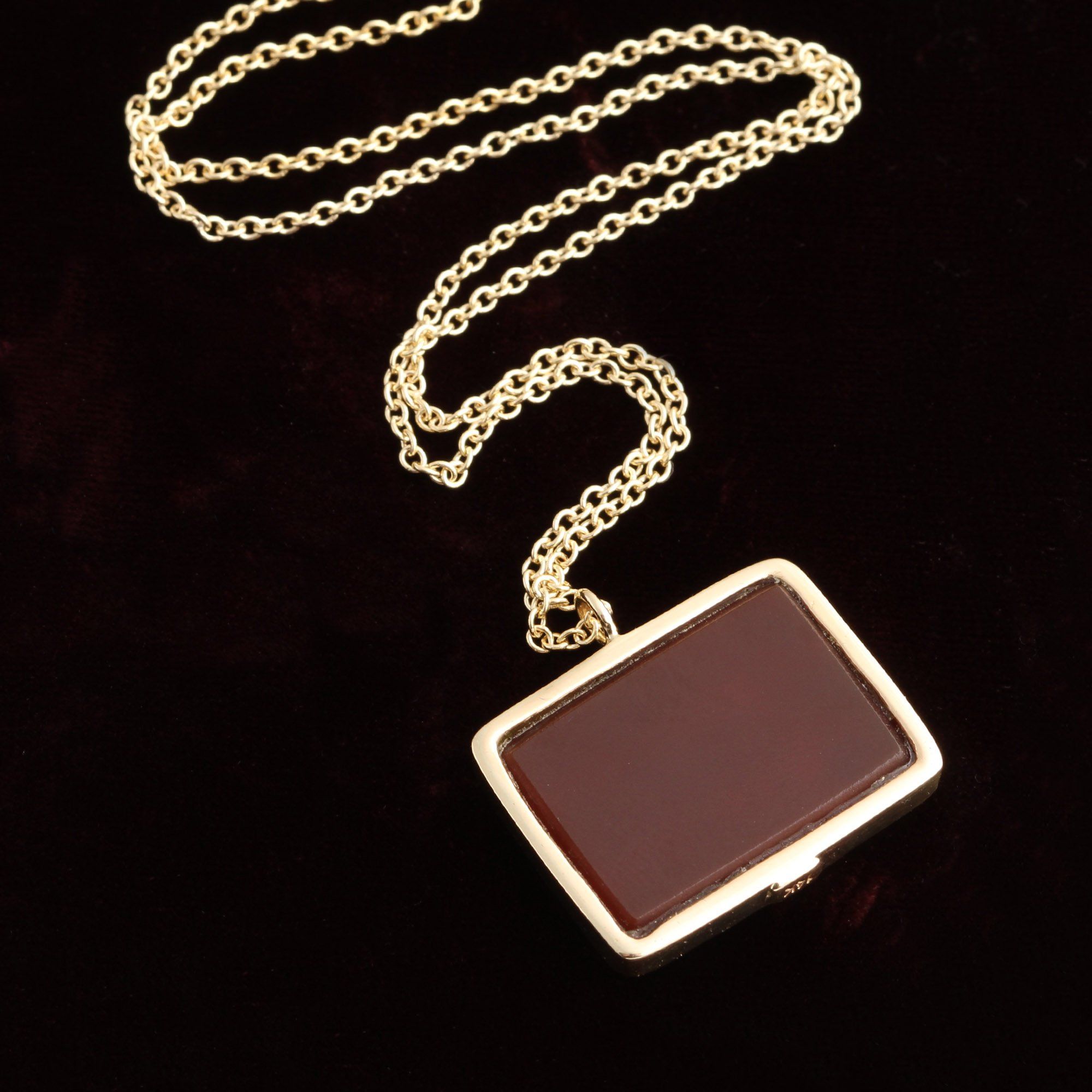 Early 19th Century "Bon Sang Ne Peut Mentir" Seal Necklace