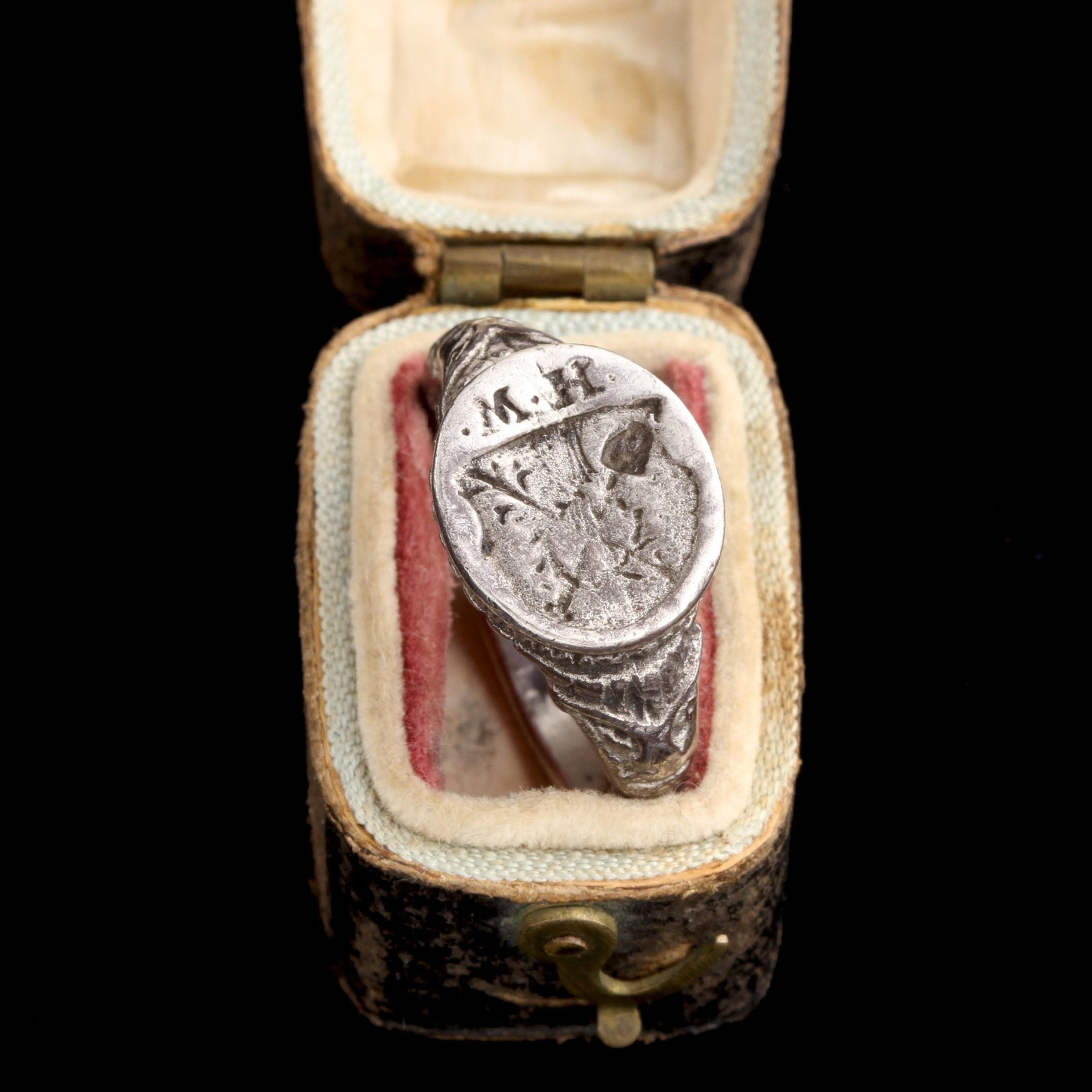 Post Medieval Silver "MH" Signet Ring
