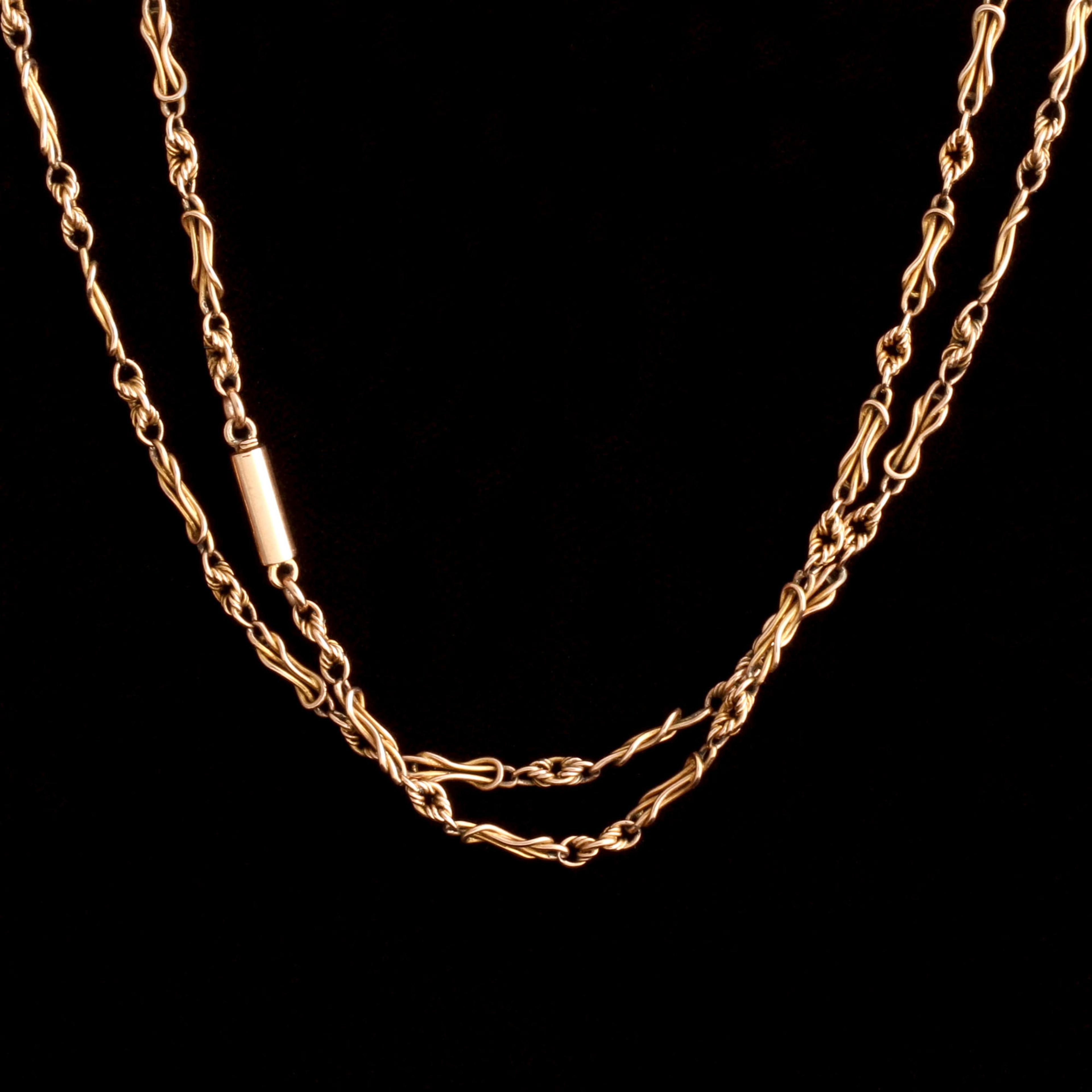 Detail of Victorian 9k Gold Love Knot Chain