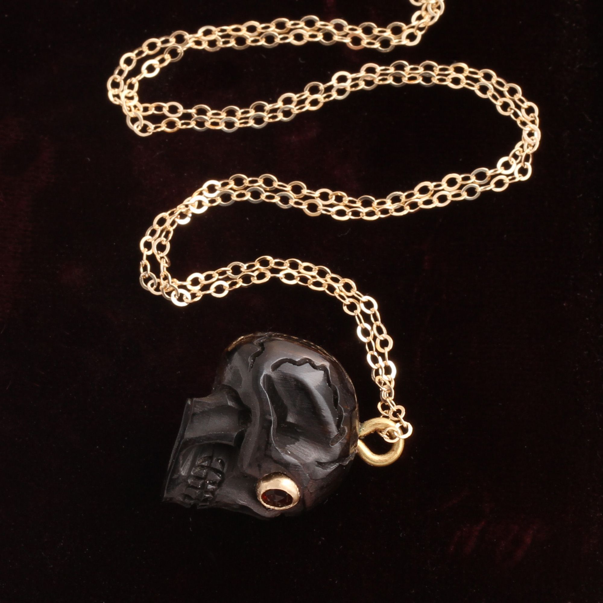 Memento Mori Skull Amulet (Black)
