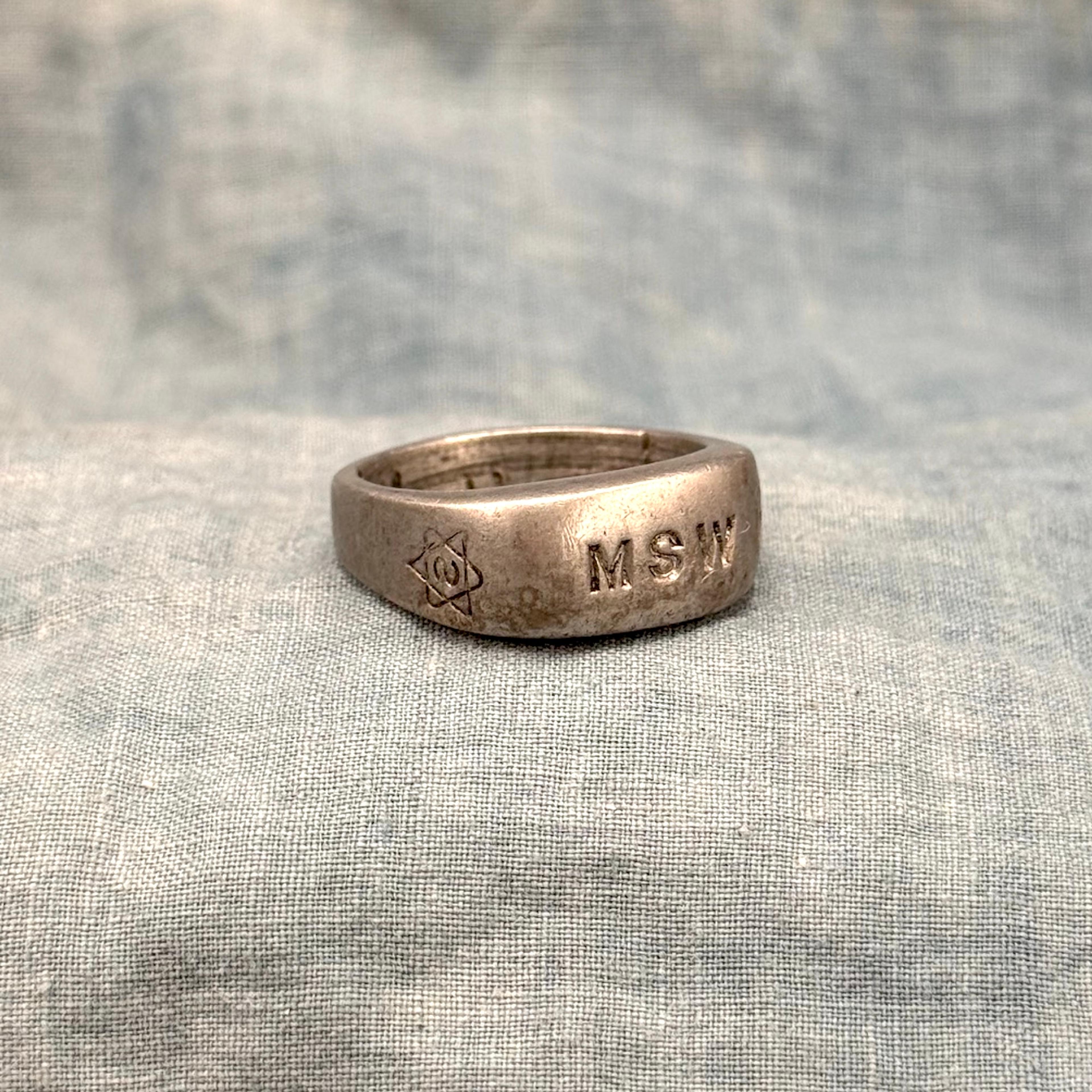 Wartime Ring 18