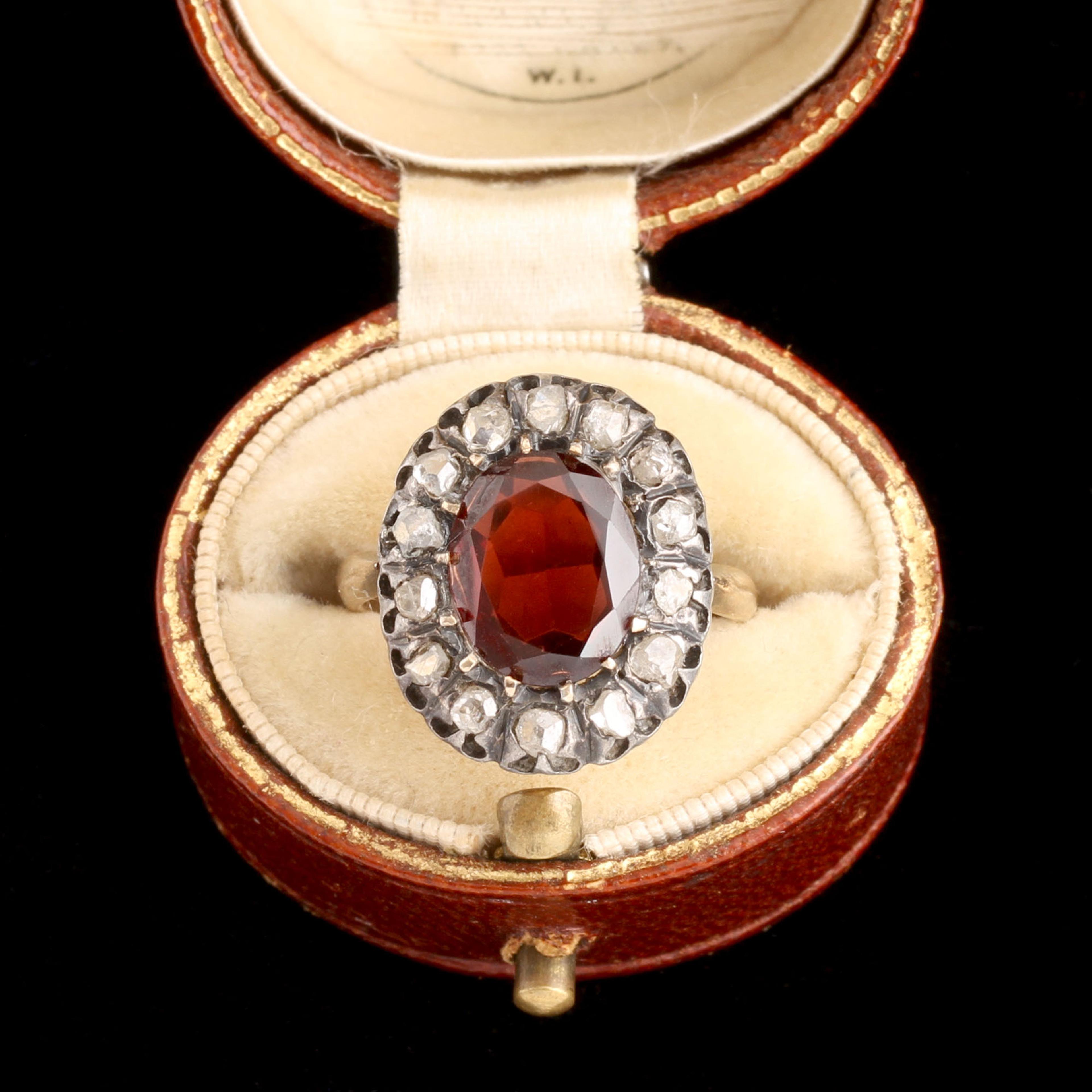 Mid 19th Century Garnet & Rose Cut Diamond Cluster Ring