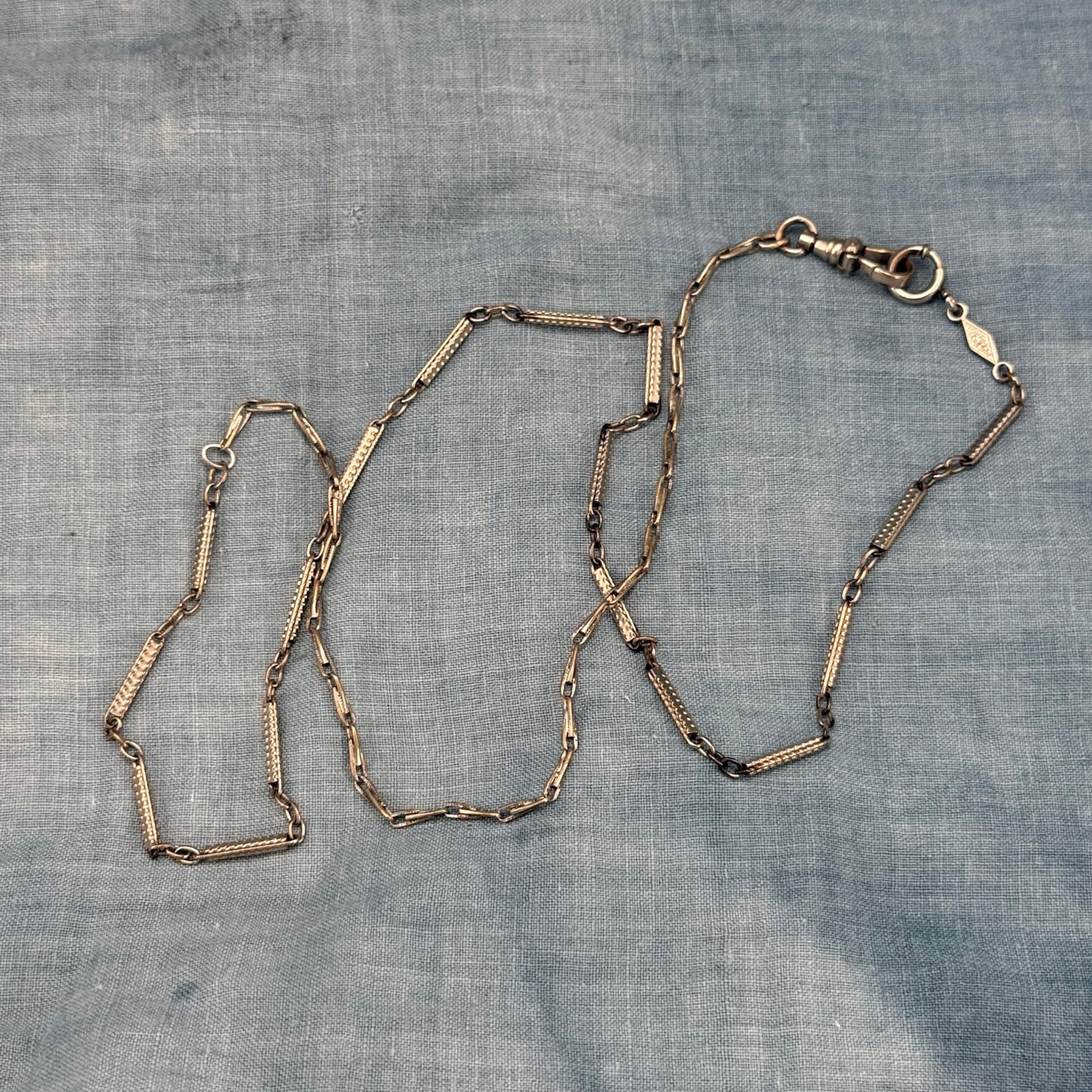 "LISTERN" Silver-colored Deco Chain