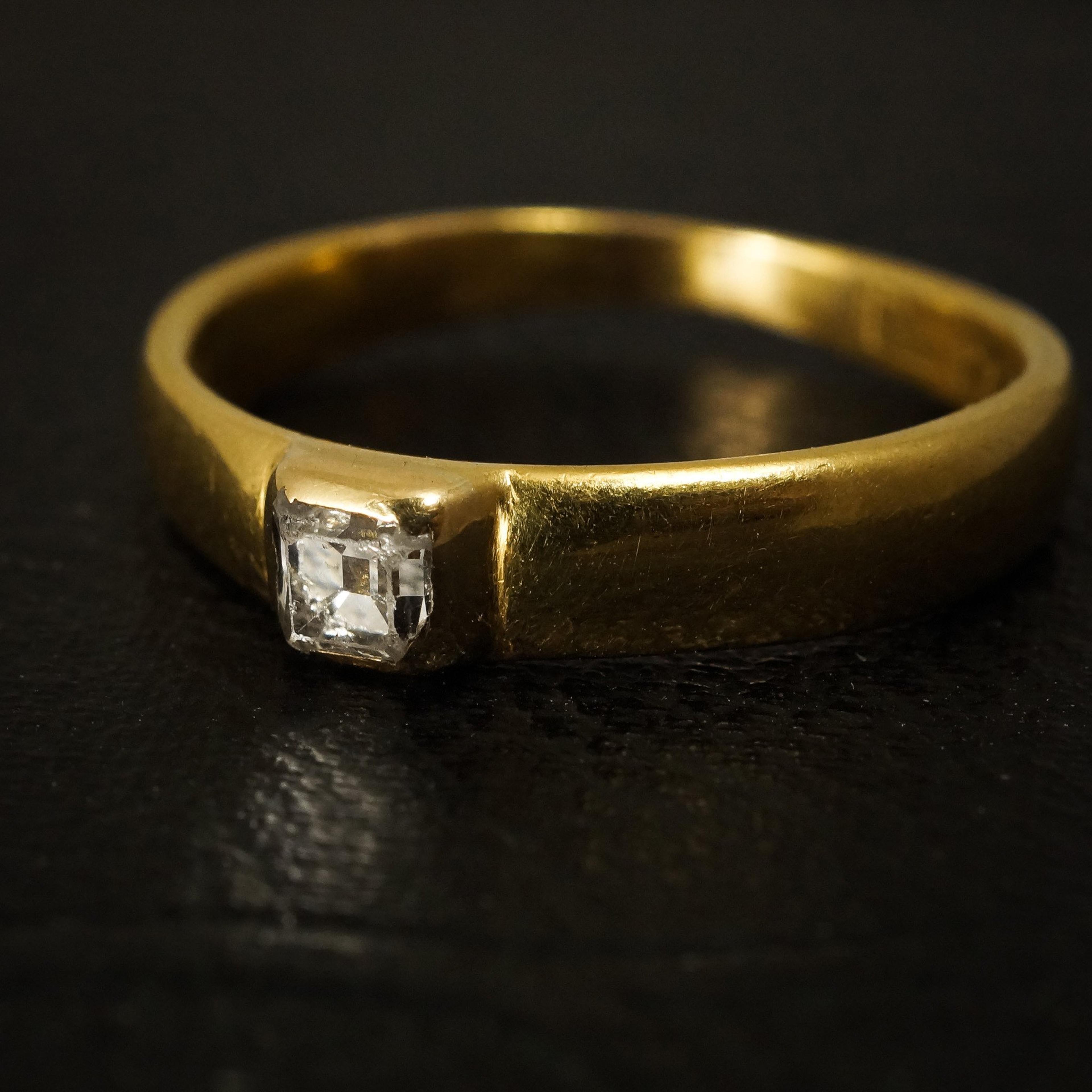 Detail of "Erunt Duom Carne Una" Early 17th Century Poesy Ring with Table Cut Diamond