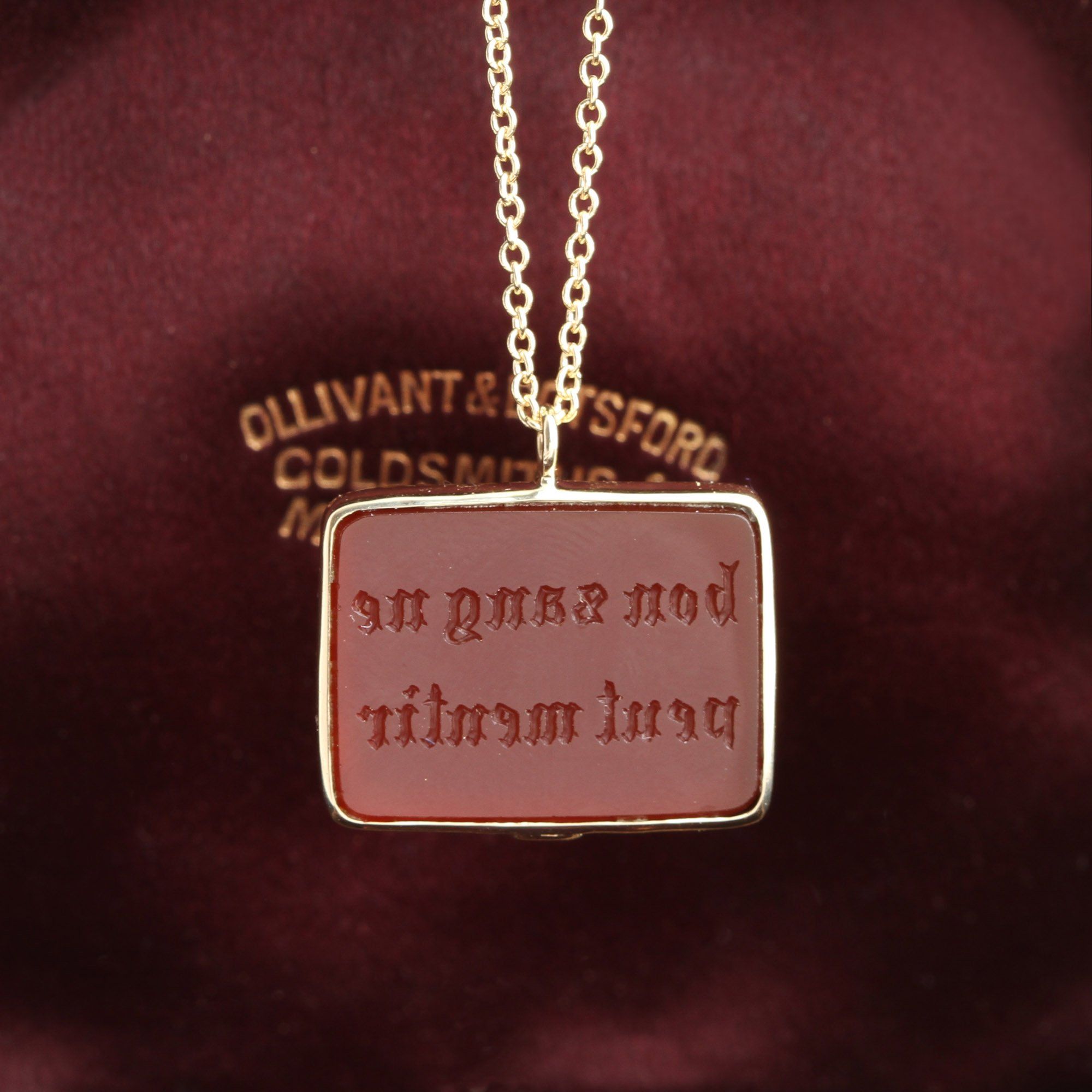 Early 19th Century "Bon Sang Ne Peut Mentir" Seal Necklace