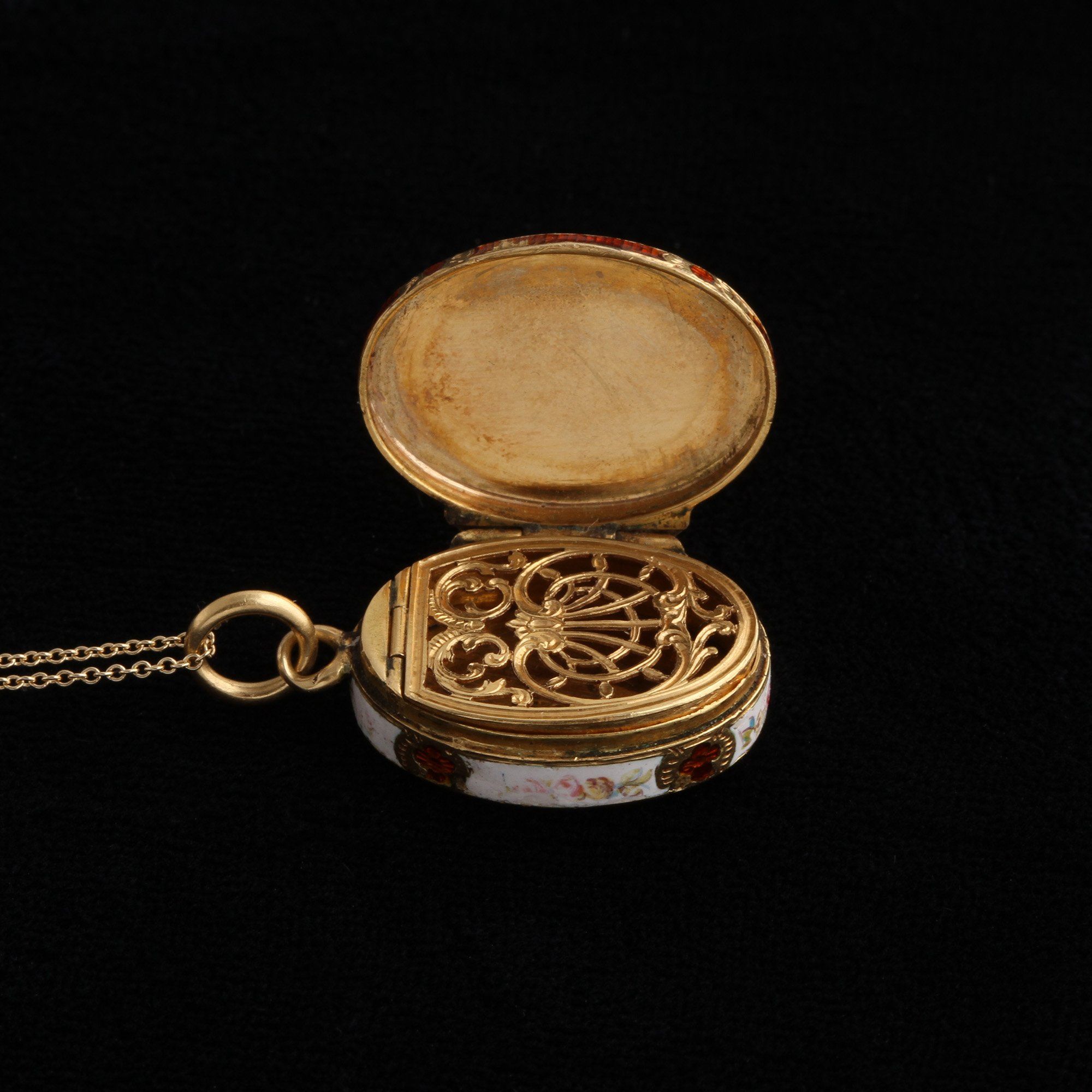 vinaigrette locket