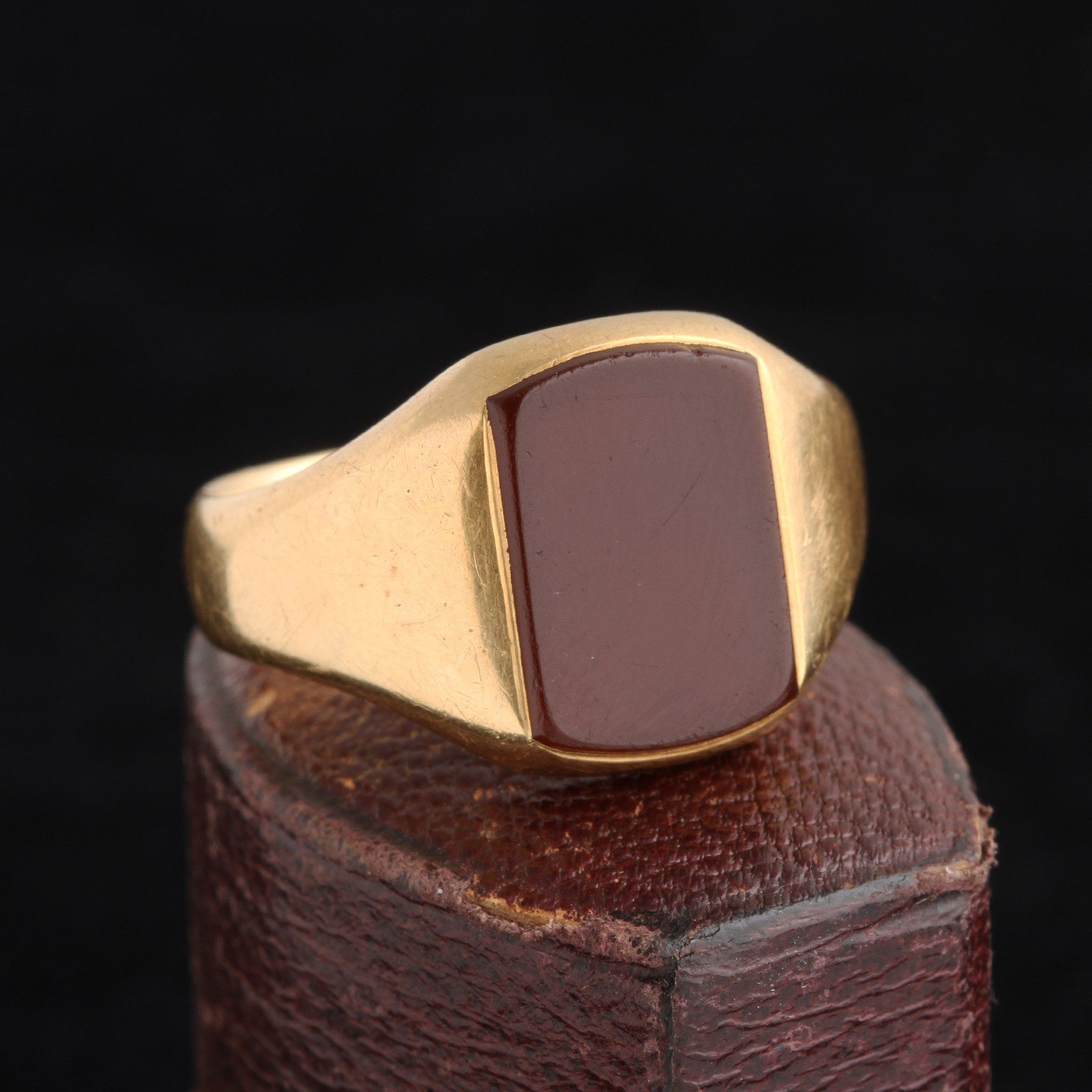 Edwardian Carnelian Signet Ring