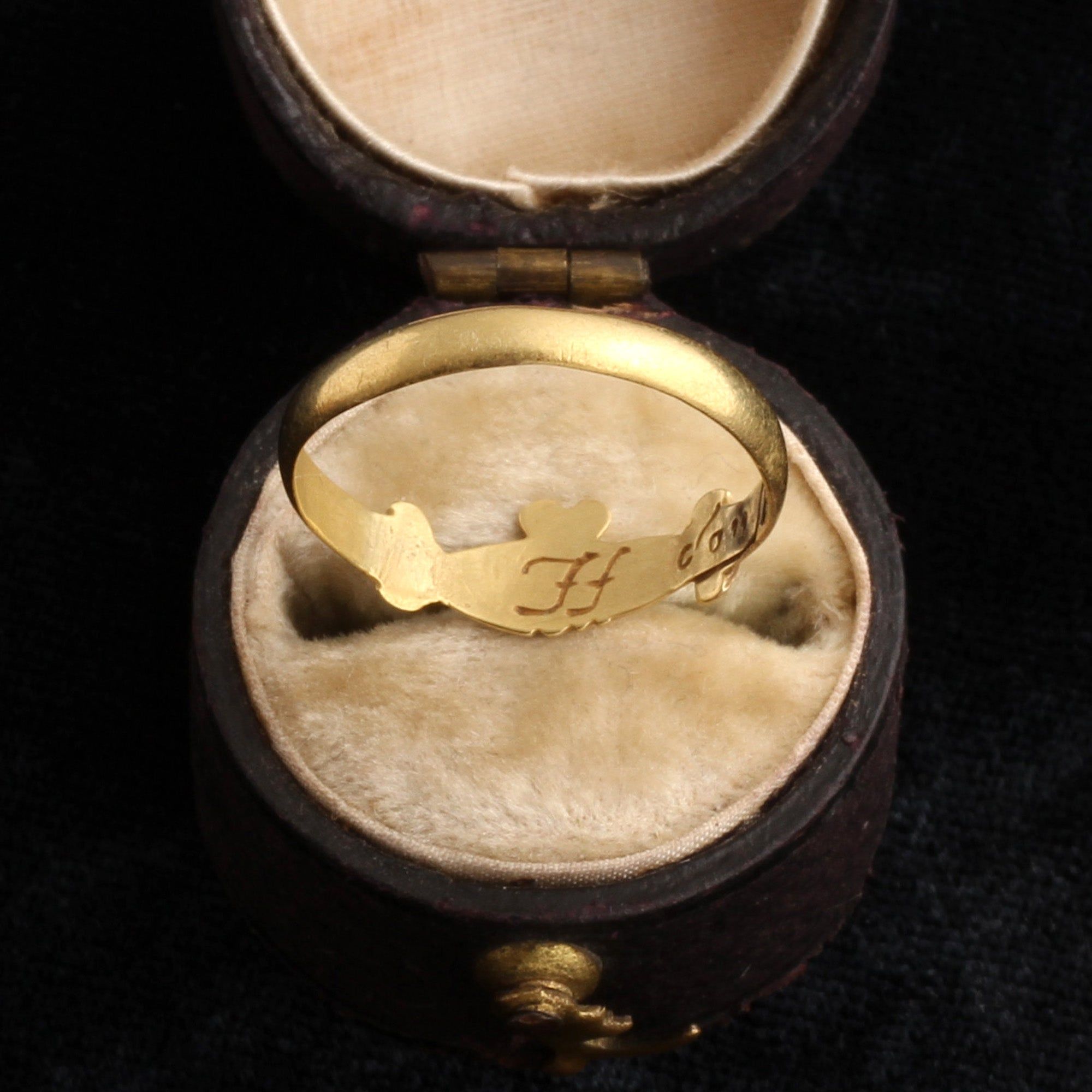 18th Century "Constant Happye" Fede Posy Ring