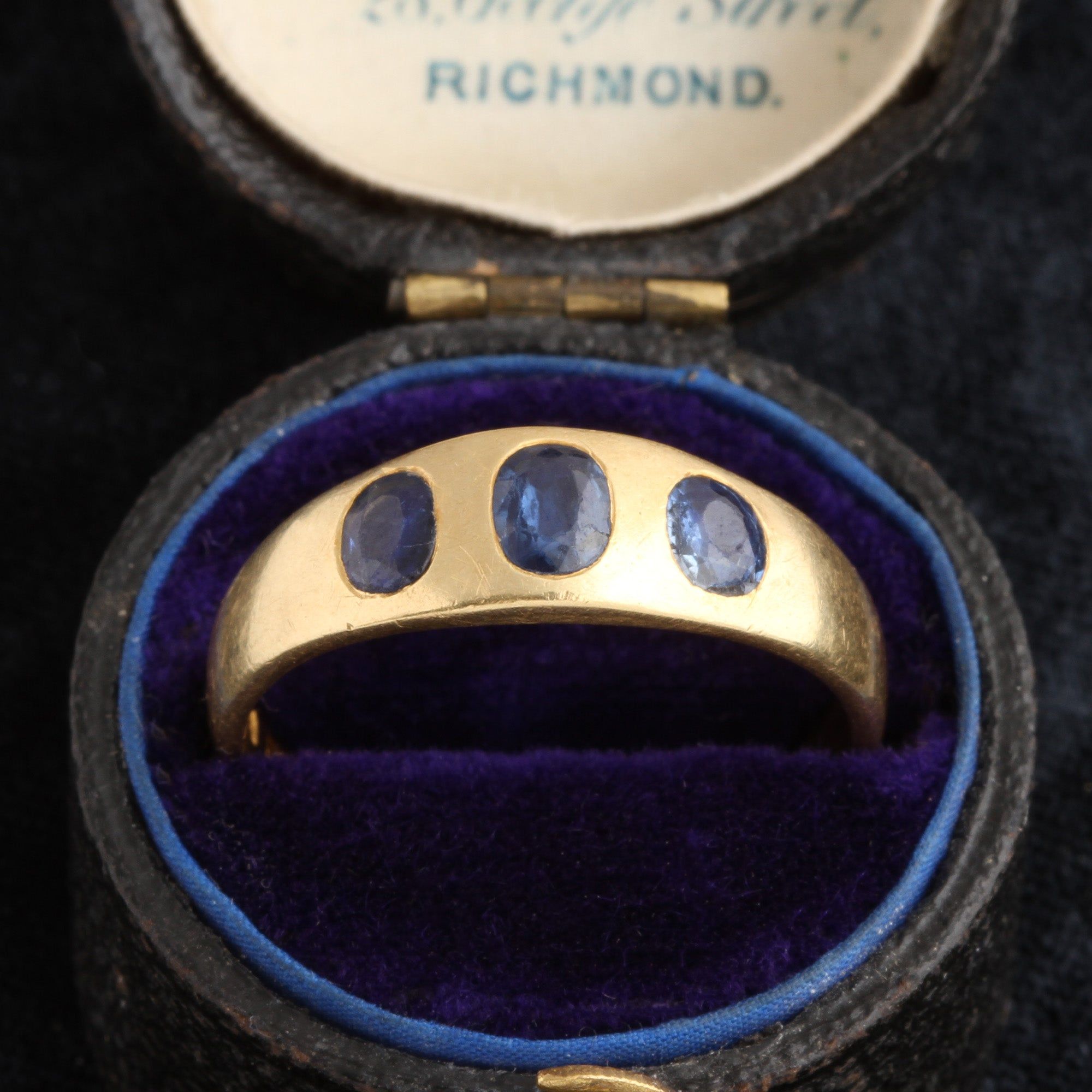 1930s Three Stone Sapphire Ring