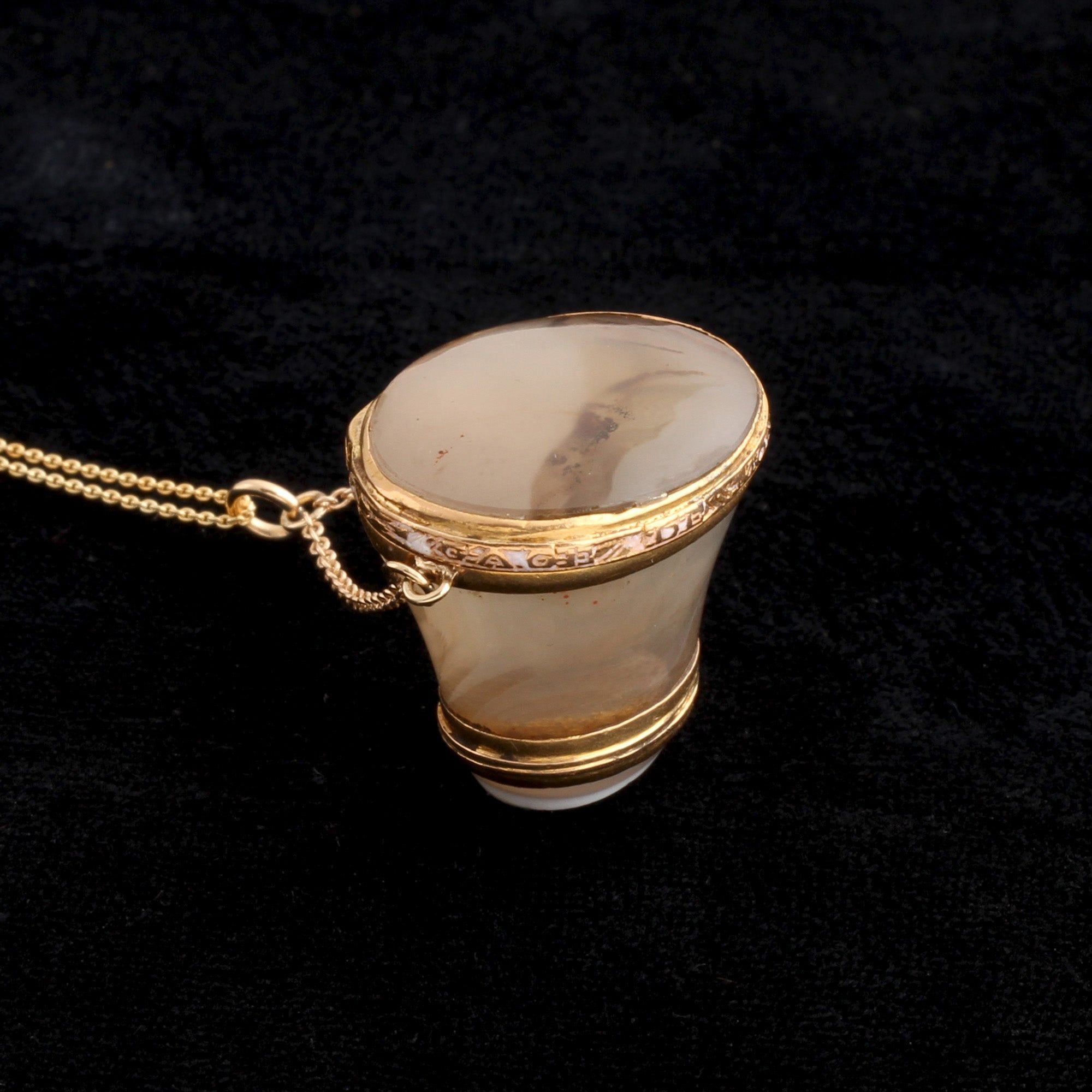 18th Century Agate Seal Box