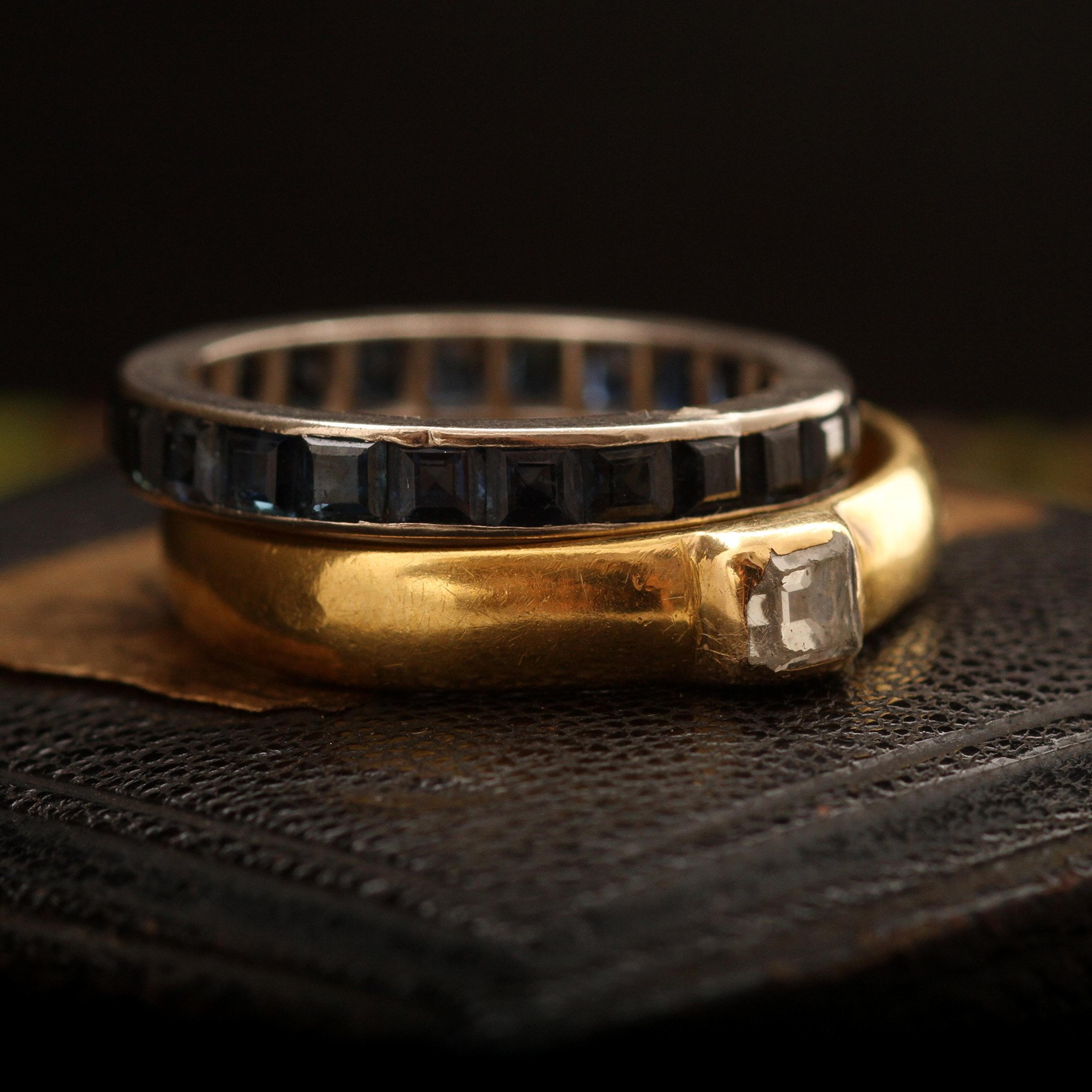 Detail of "Erunt Duom Carne Una" Early 17th Century Poesy Ring with Table Cut Diamond