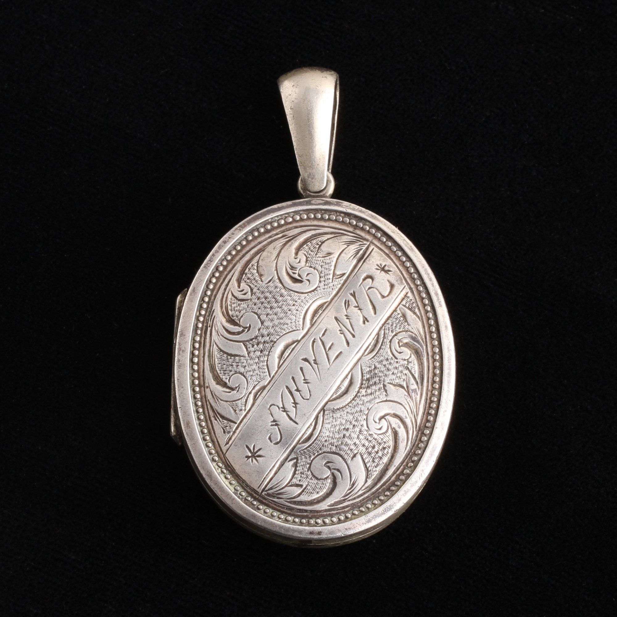 Victorian Souvenir Locket