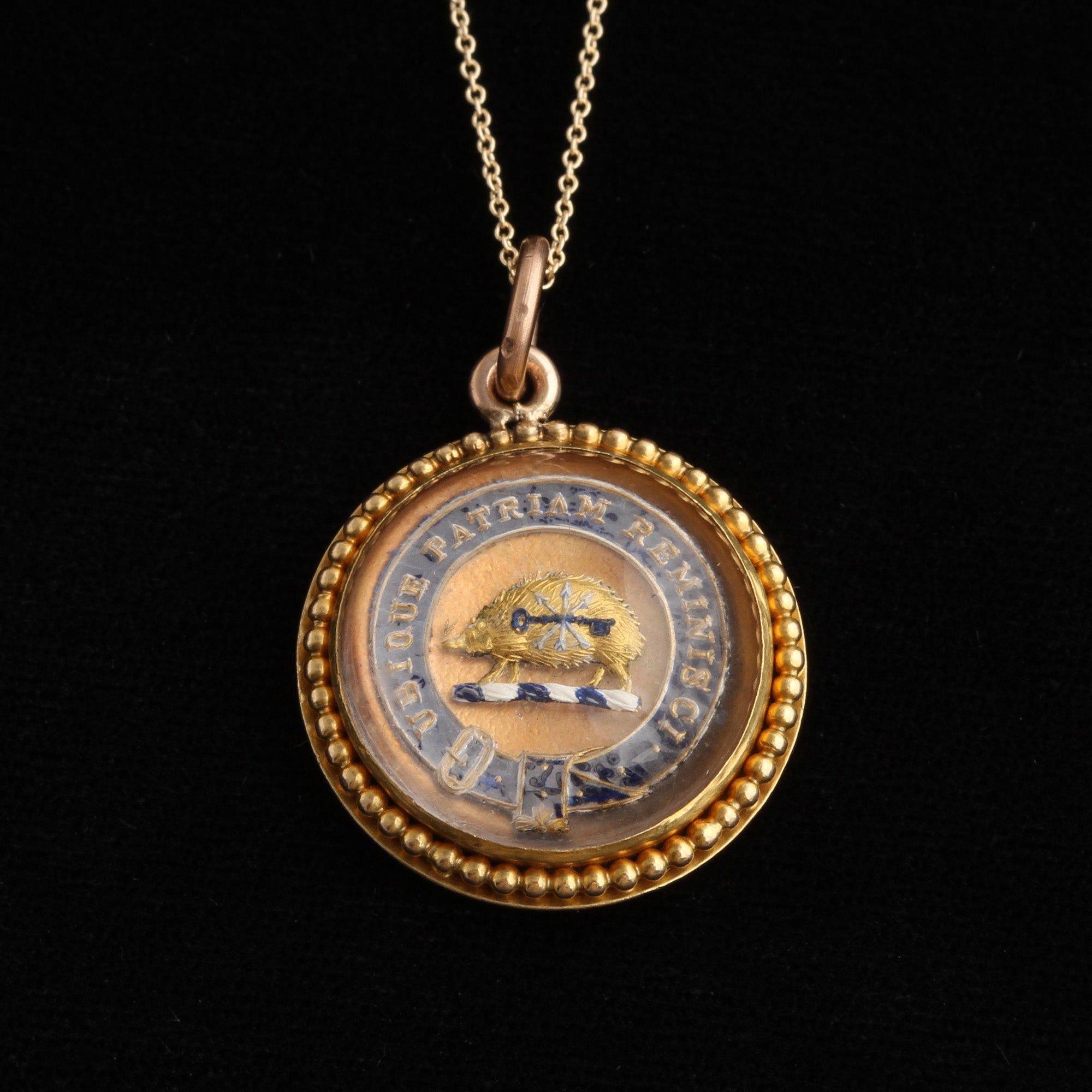Essex Crystal "Ubique Patriam Reminisci" Pendant