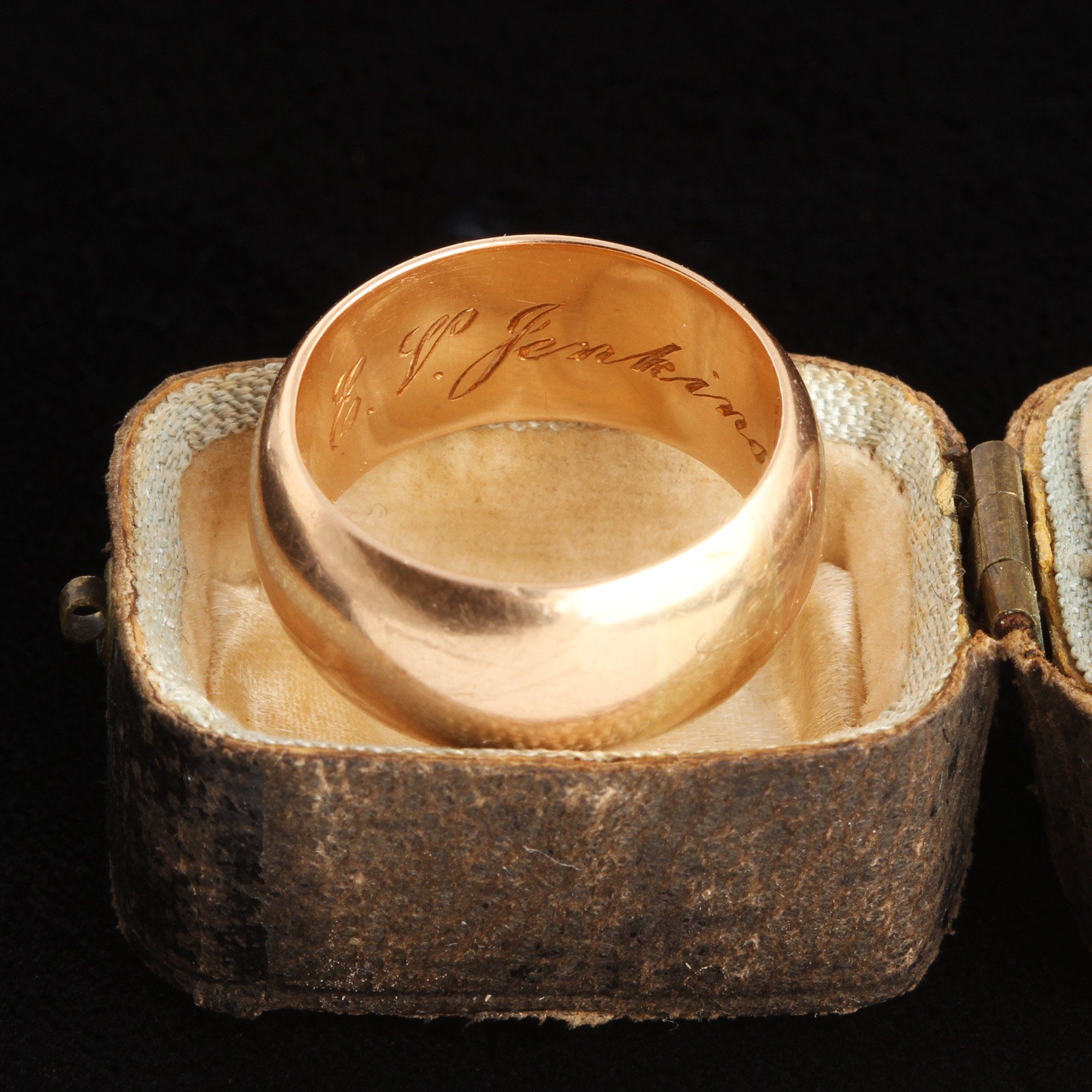 Victorian Banded Agate Ring