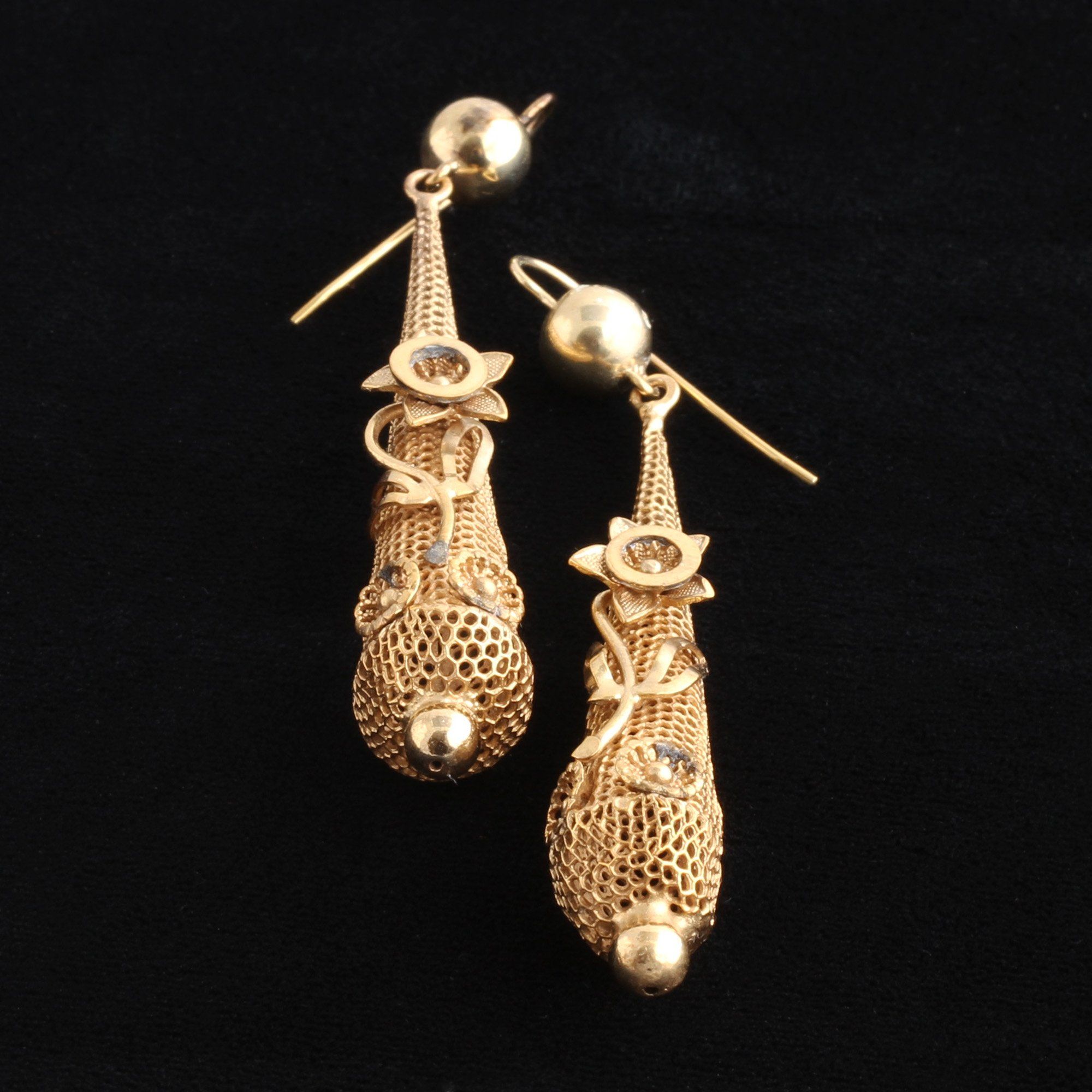 Early Victorian Daffodil Torpedo Earrings