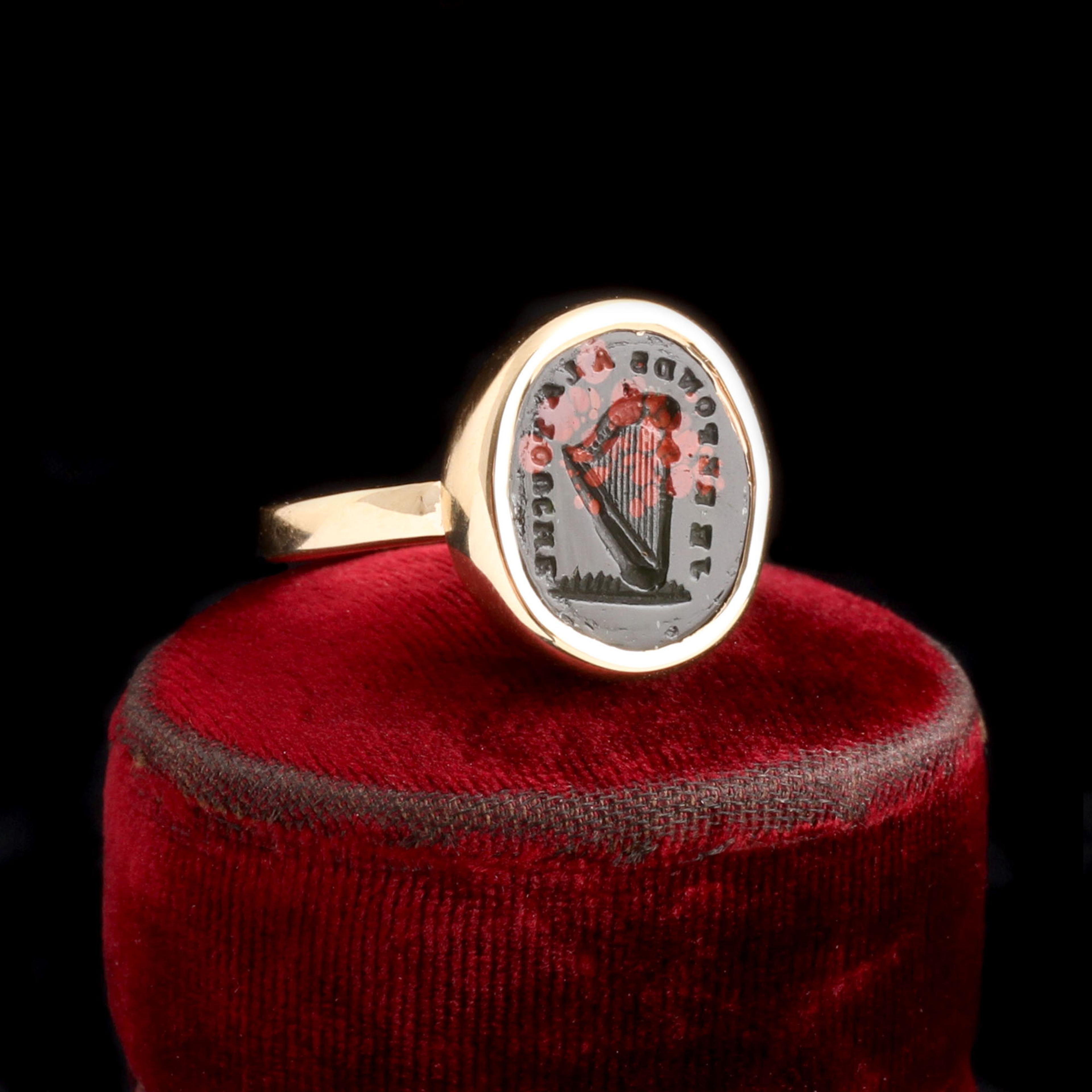 "Je Réponds à la Touche" Wax Seal Ring
