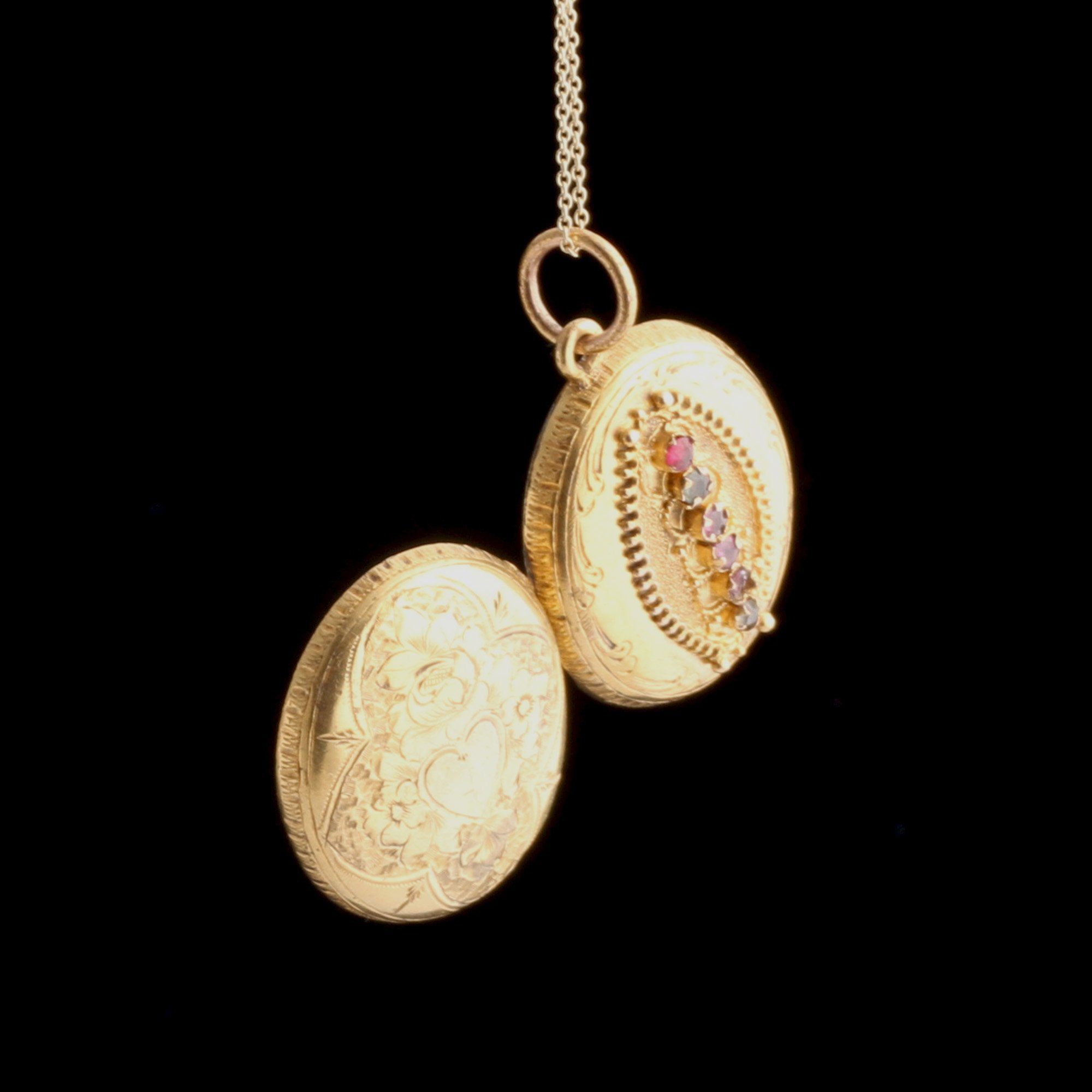 Victorian "Regard" Locket