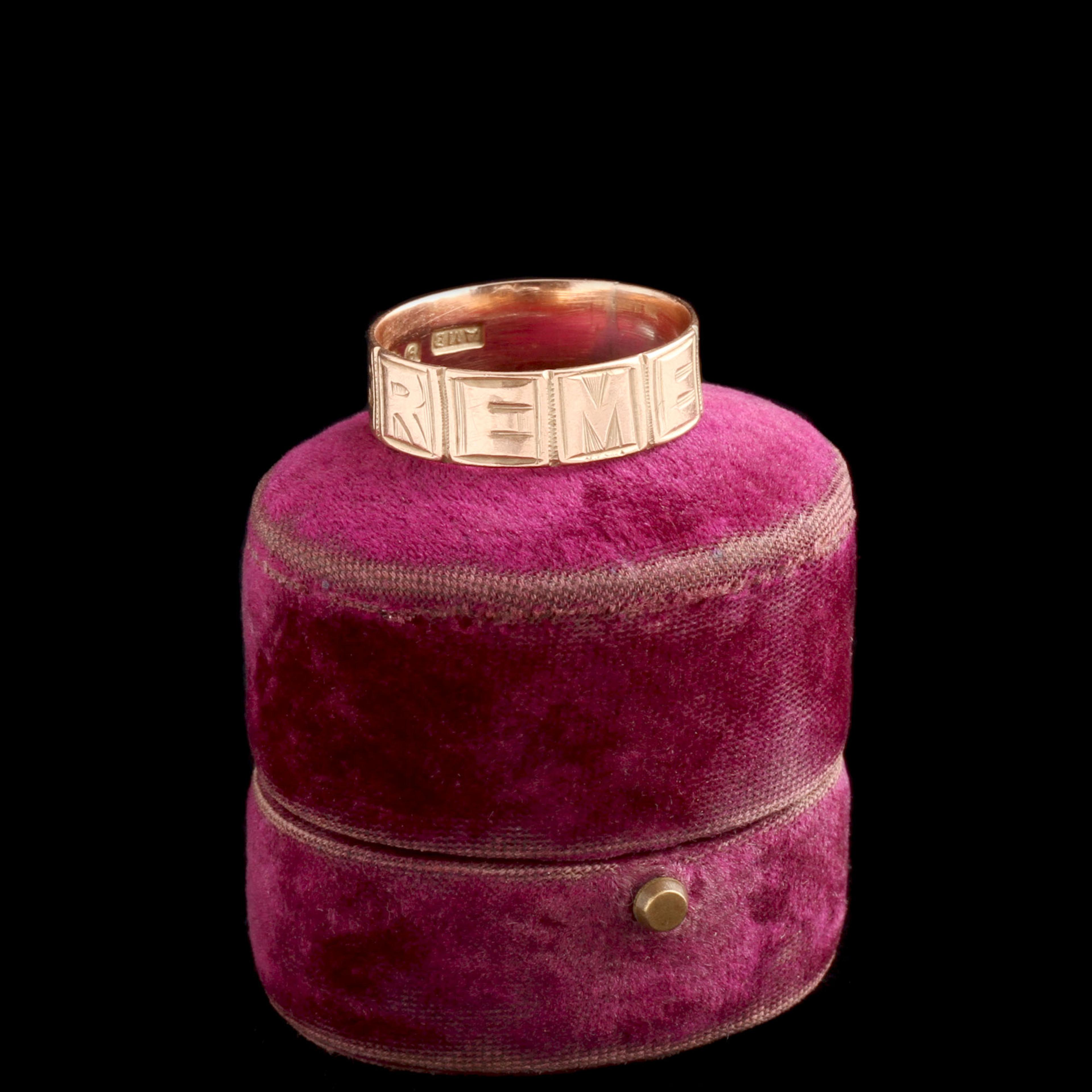Victorian "Remember Me" Ring