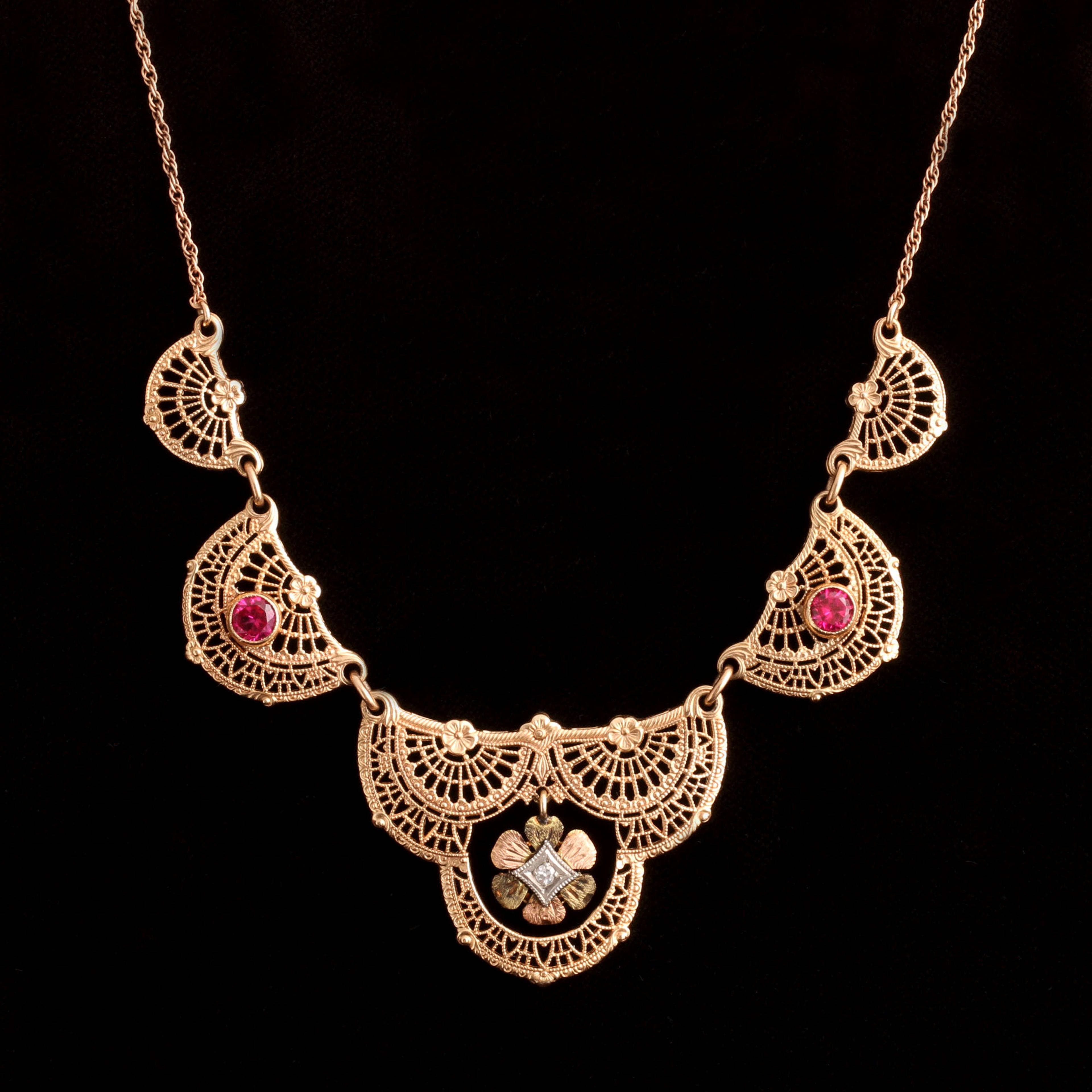 1930s Gold Filigree Necklace