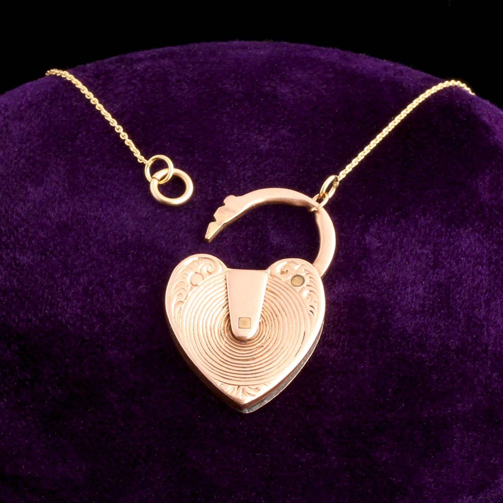 Vintage Novelty Heart Padlock Necklace
