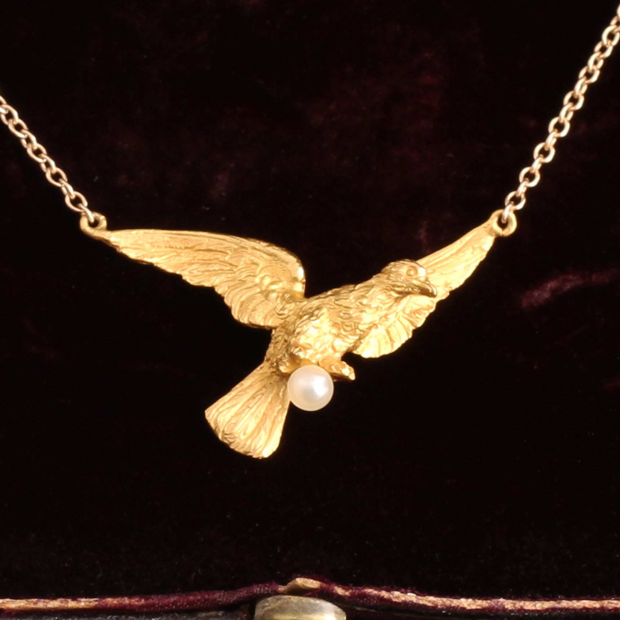 Late Victorian Gold Bird and Pearl Egg Necklace