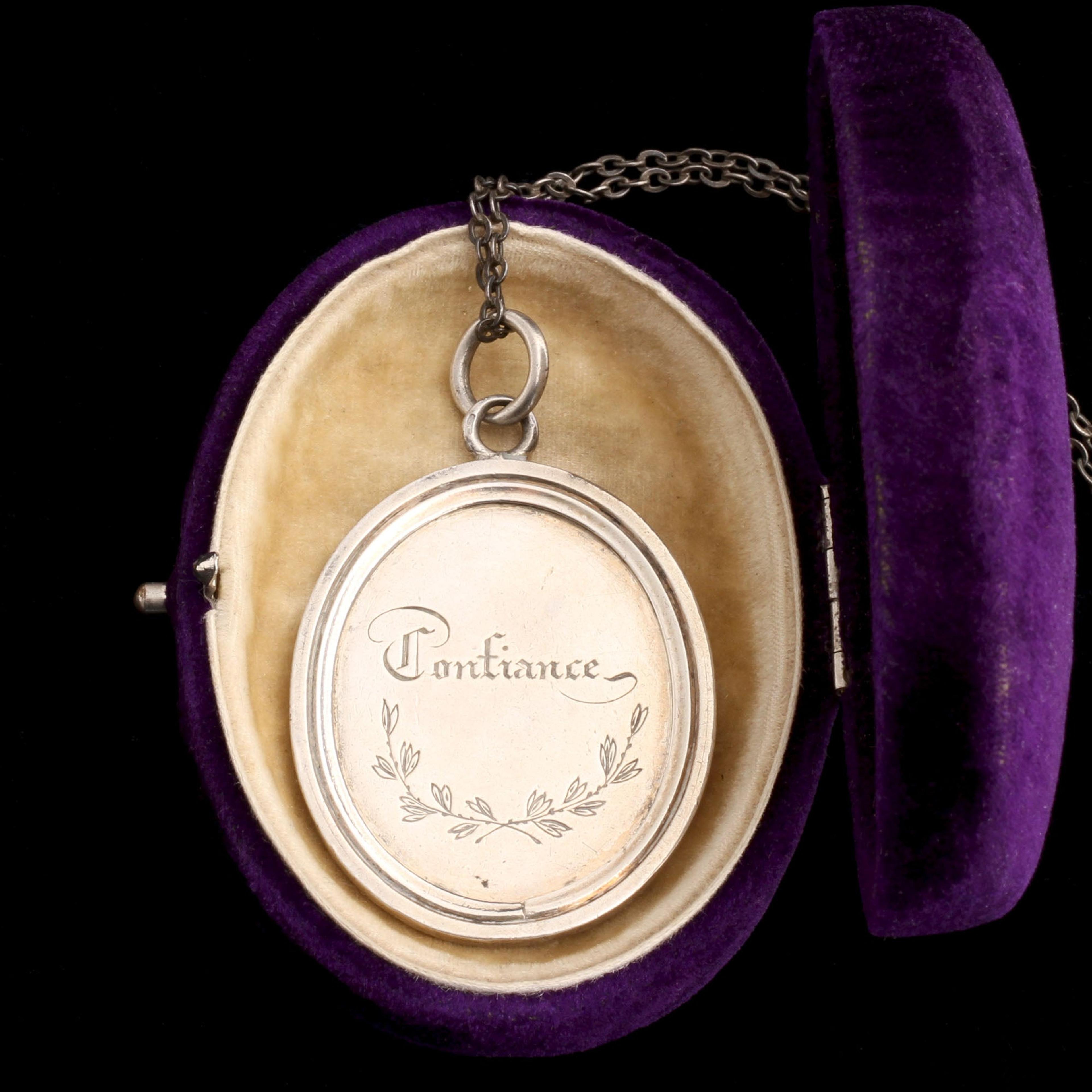 19th Century French "Confiance" Silver Masonic Medallion