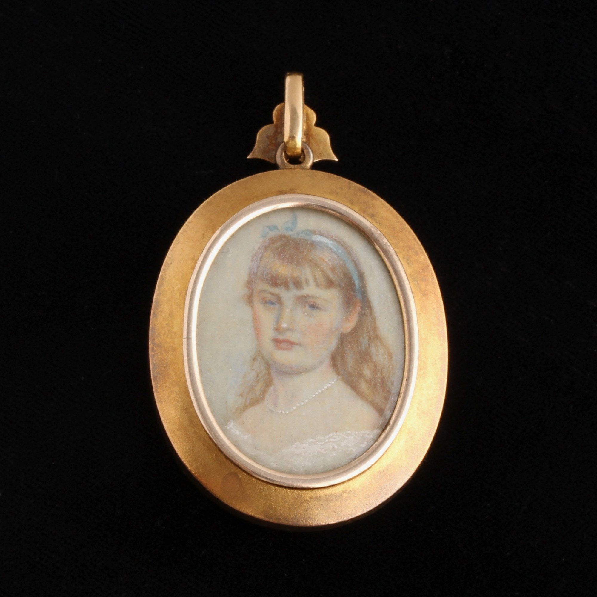 Back Detail of Victorian Pearl "VA" Portrait Locket