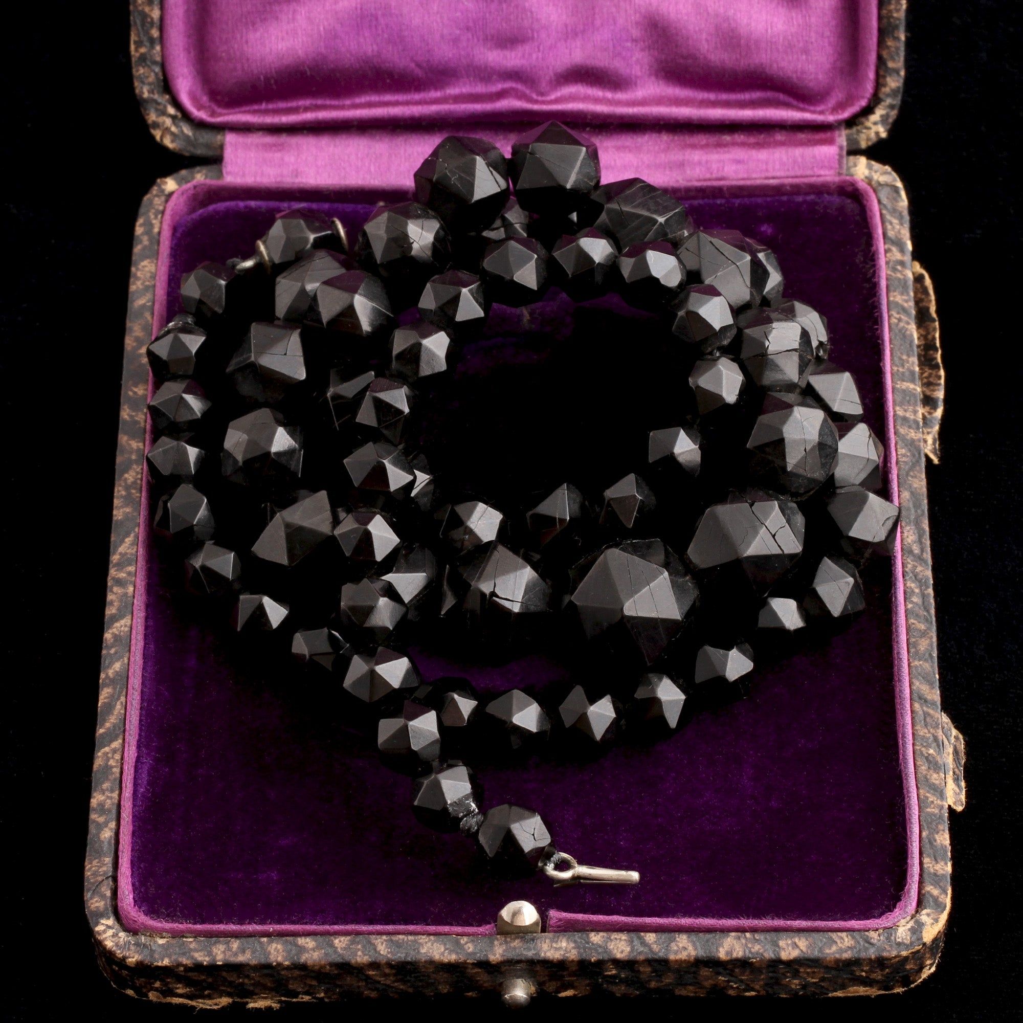 Victorian Beaded Whitby Jet Mourning Necklace