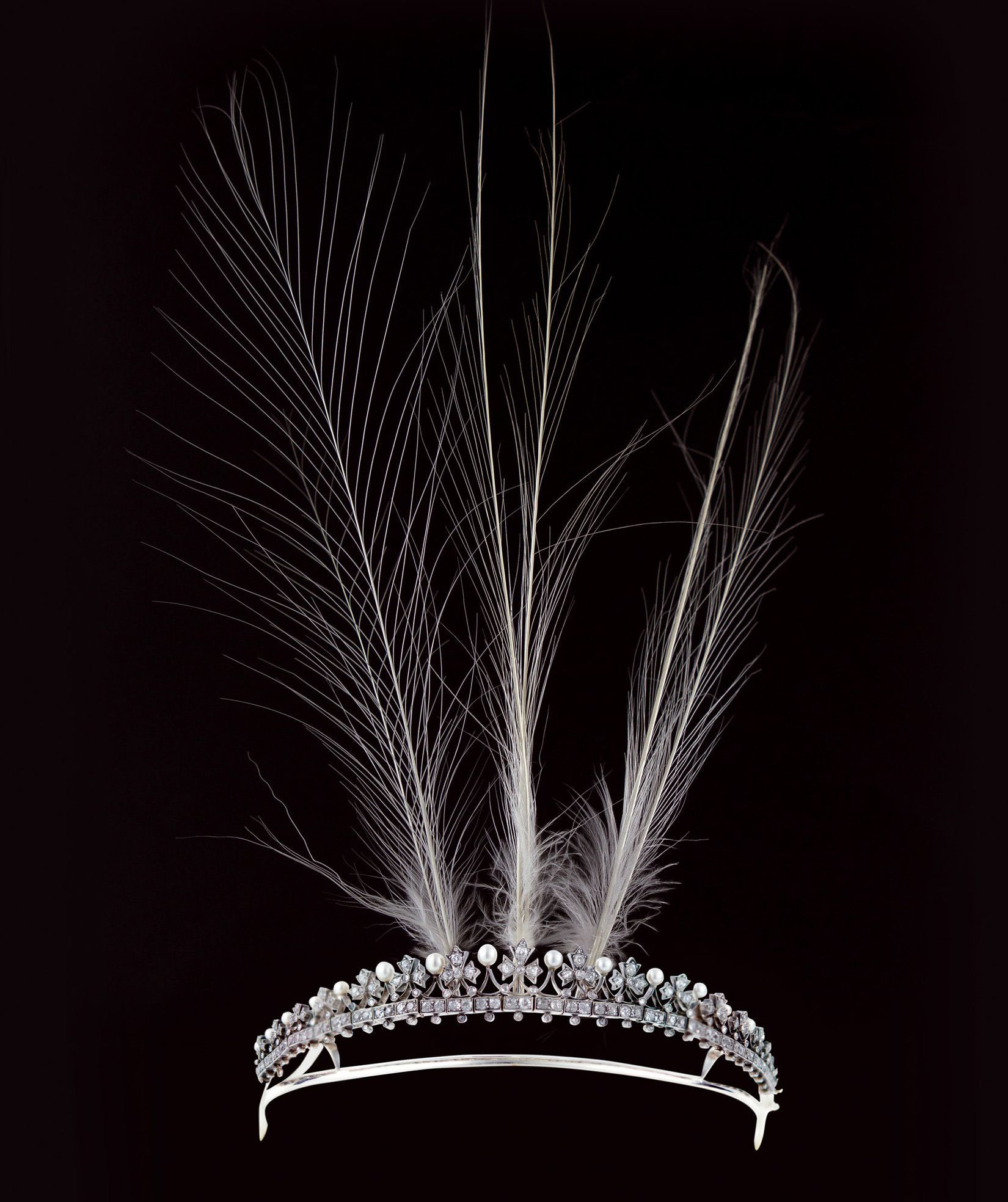 Boucheron diamond and pearl aigrette tiara sold at auction by Maison Boule in 2012.