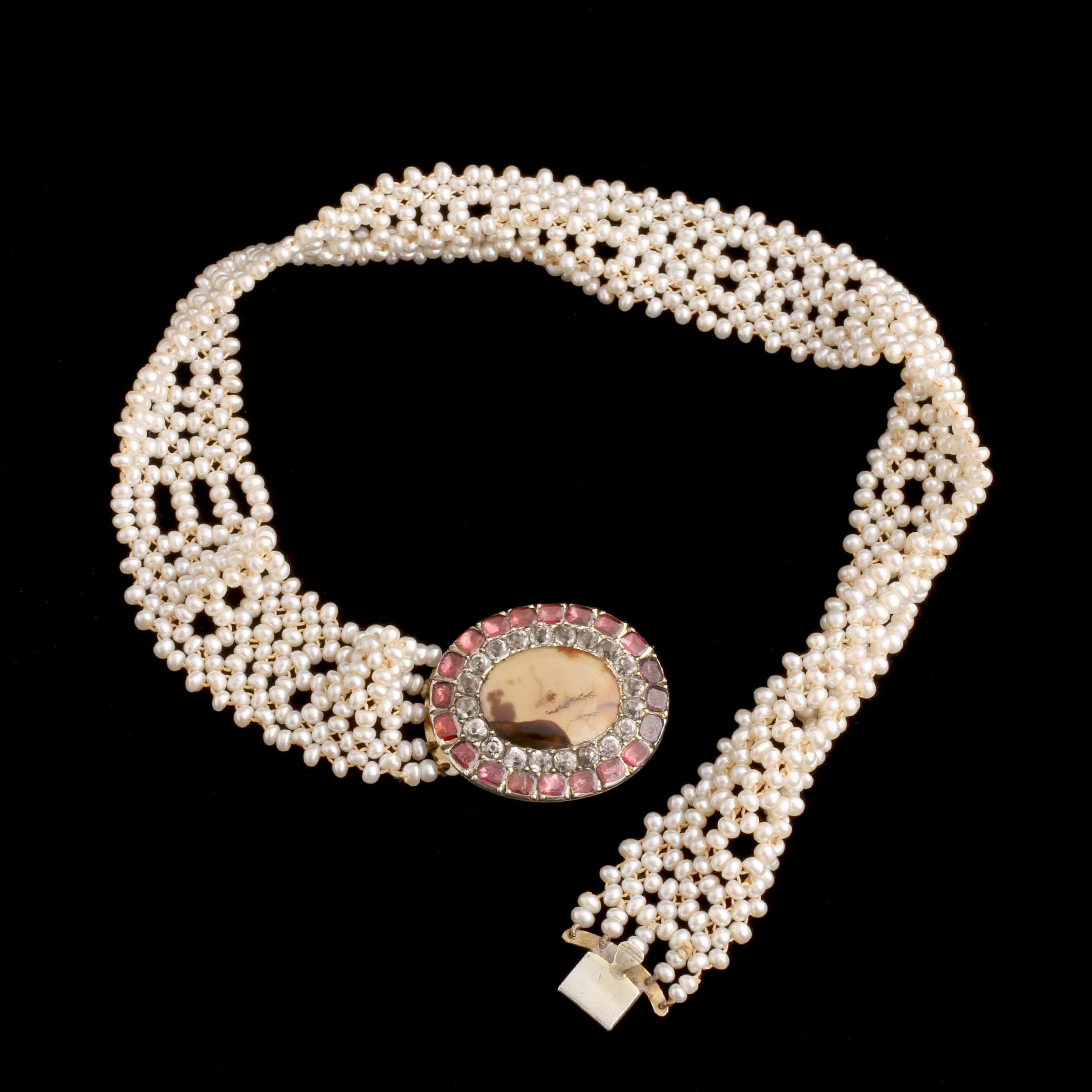 Georgian Agate, Rock Crystal & Garnet Pearl Choker