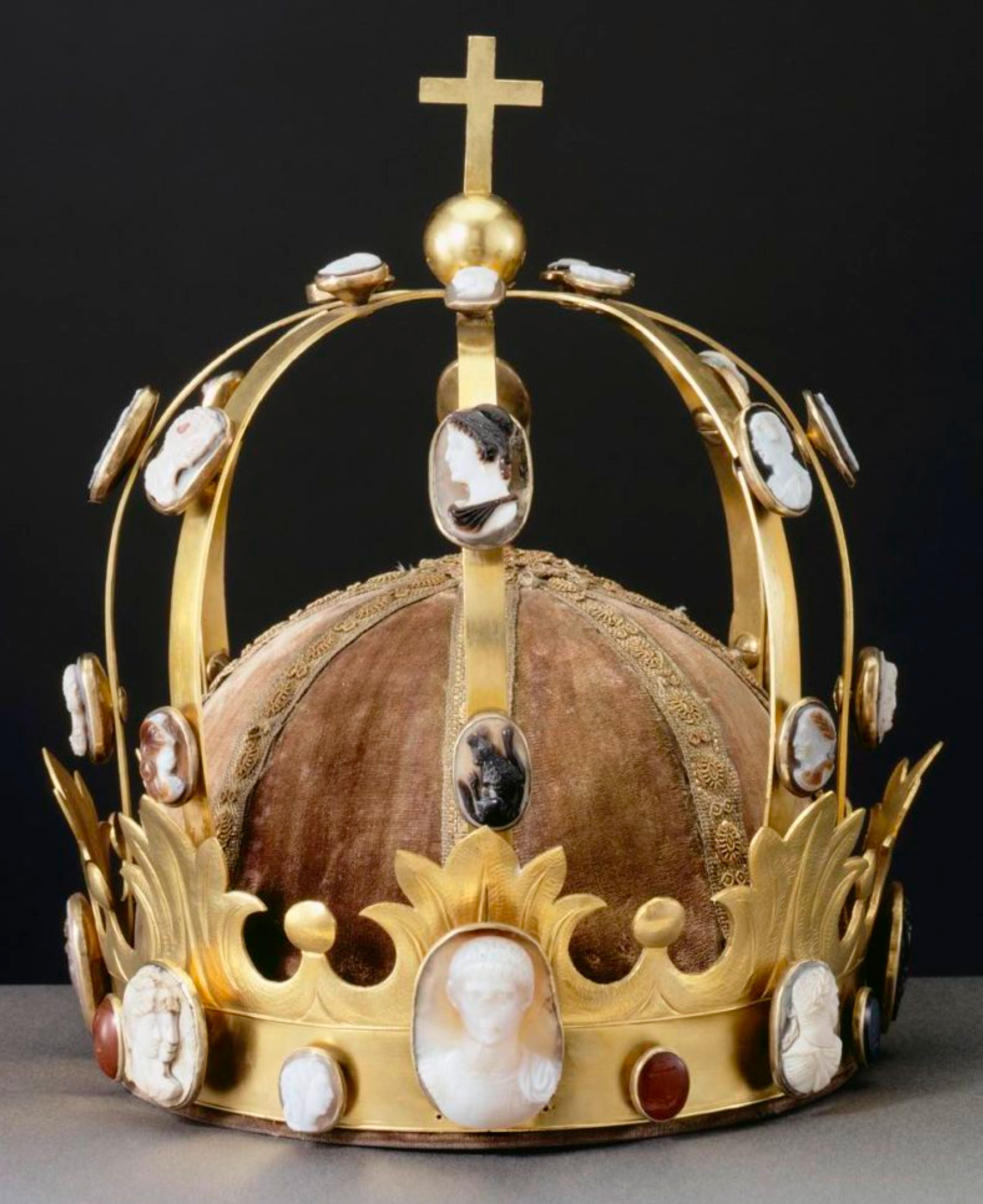 Created for the coronation of Napoleon I, 1804. Louvre Museum. 