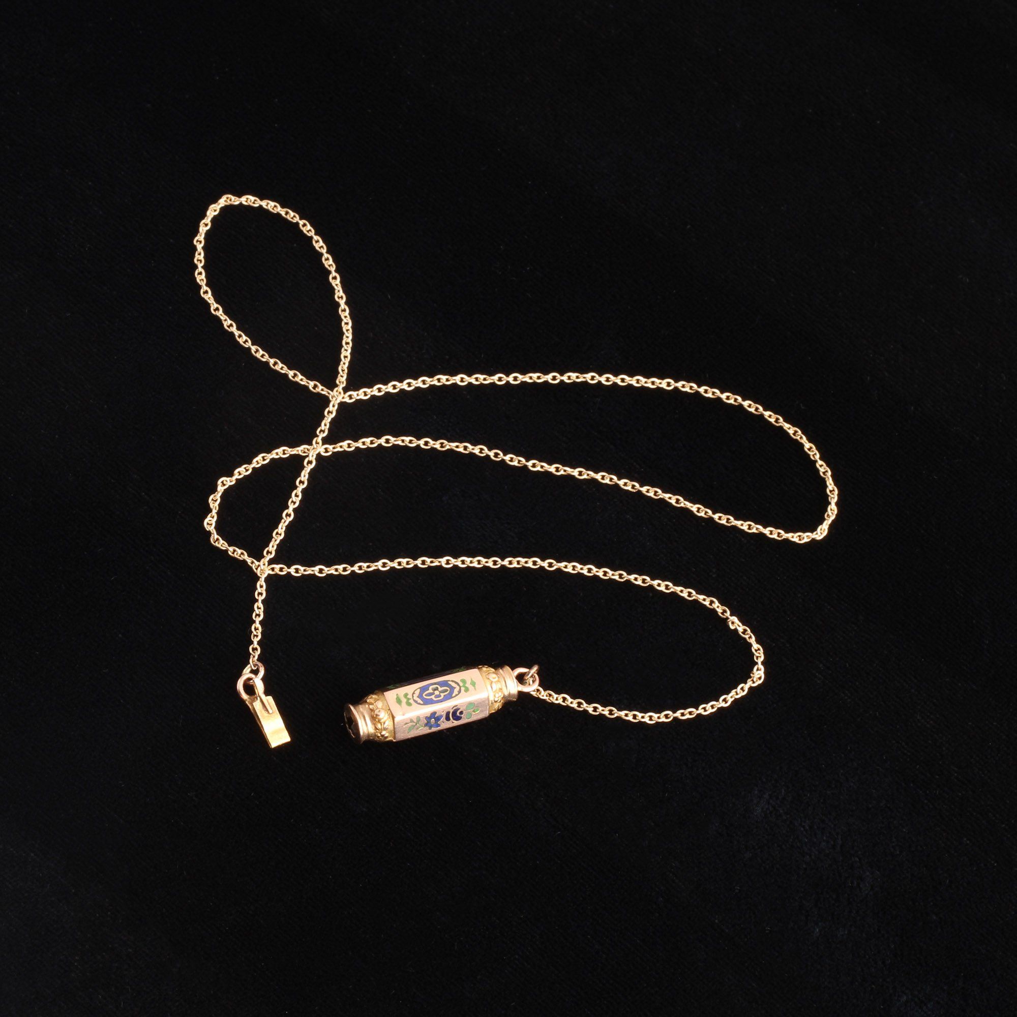 Victorian Enamel Barrel Clasp Necklace