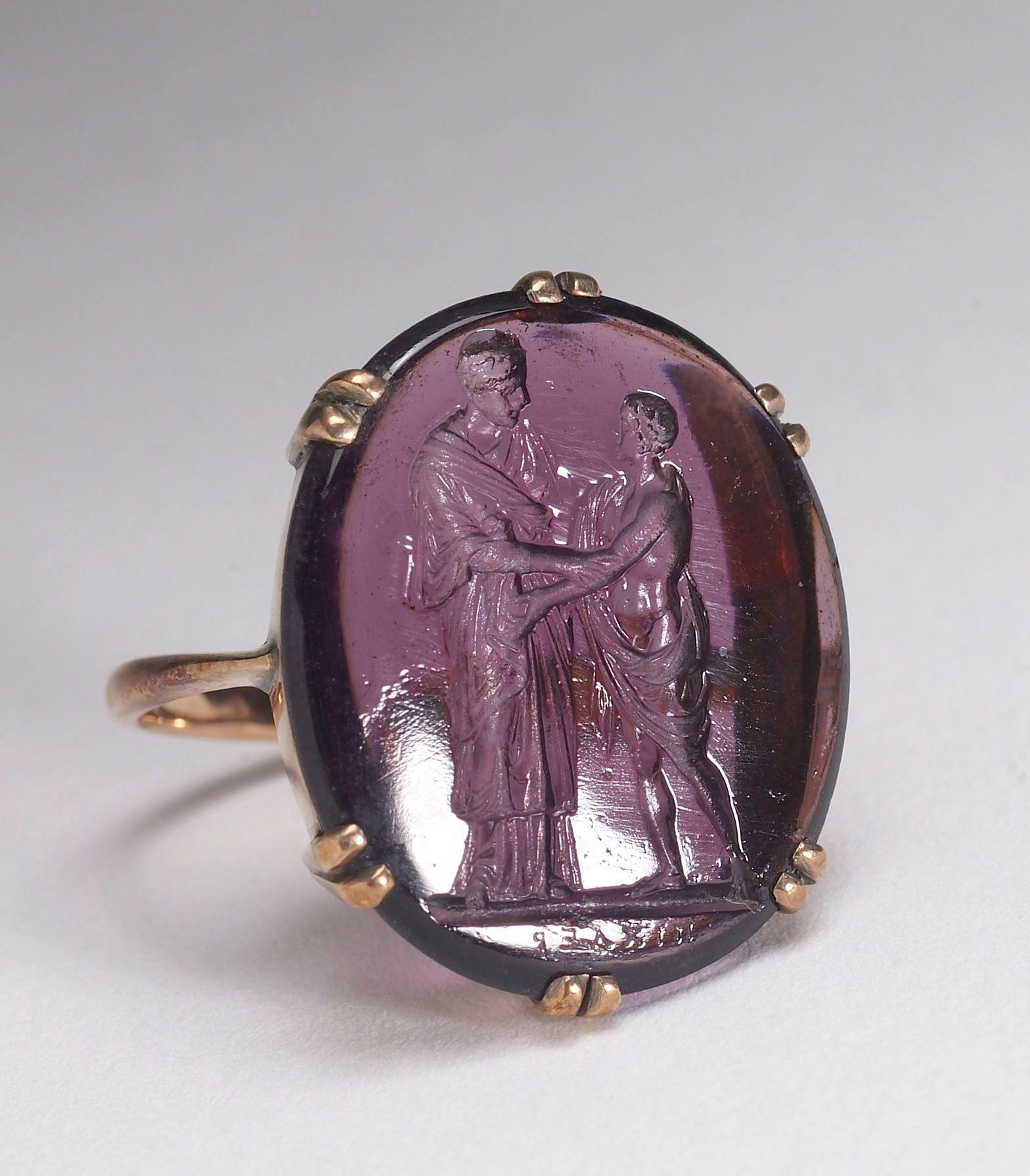 "Tassie" ring with glass paste intaglio of two figures in classical dress, late 18th century. The Walters Art Museum. 