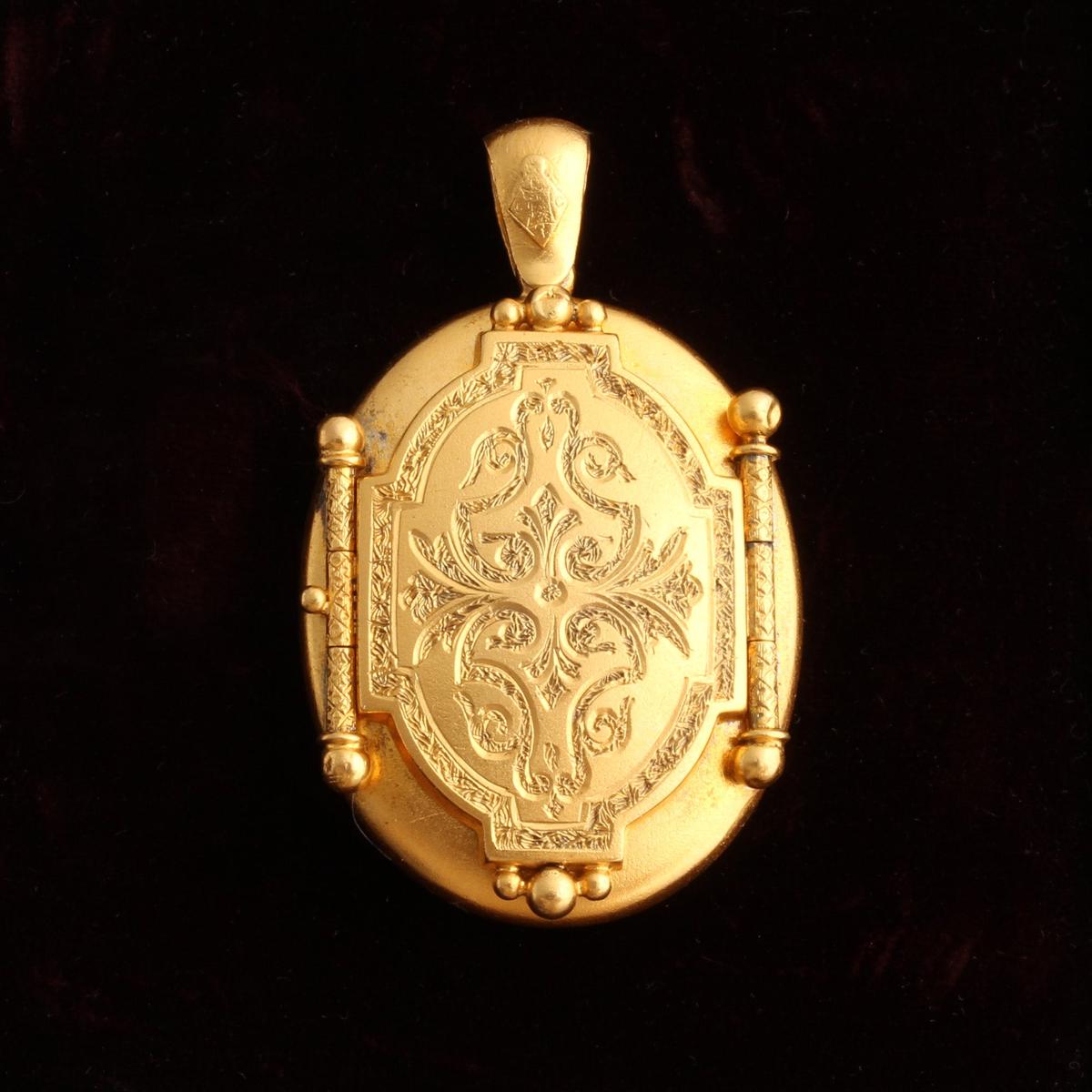 Victorian Hidden Compartment Locket — Erica Weiner