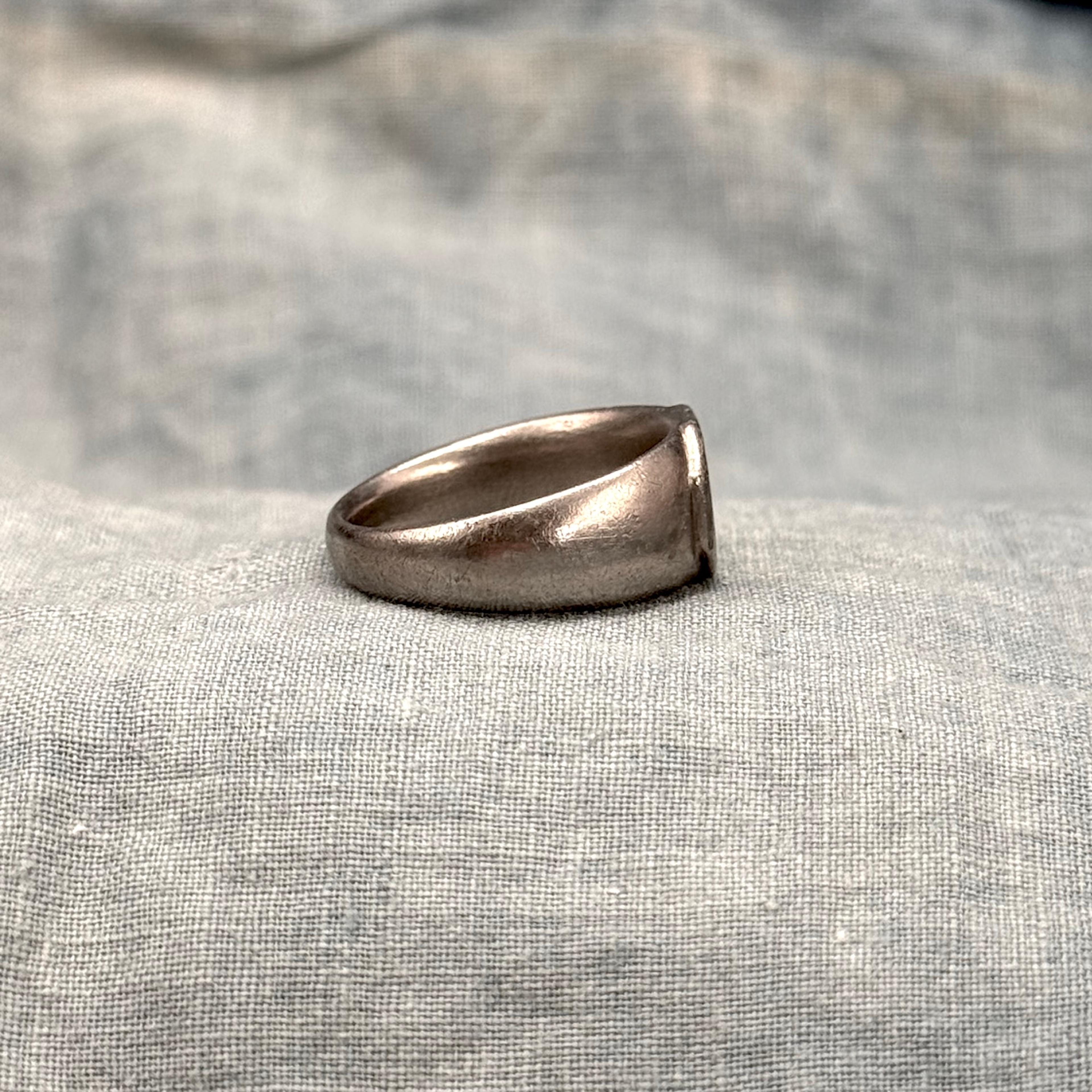 Wartime Ring 22