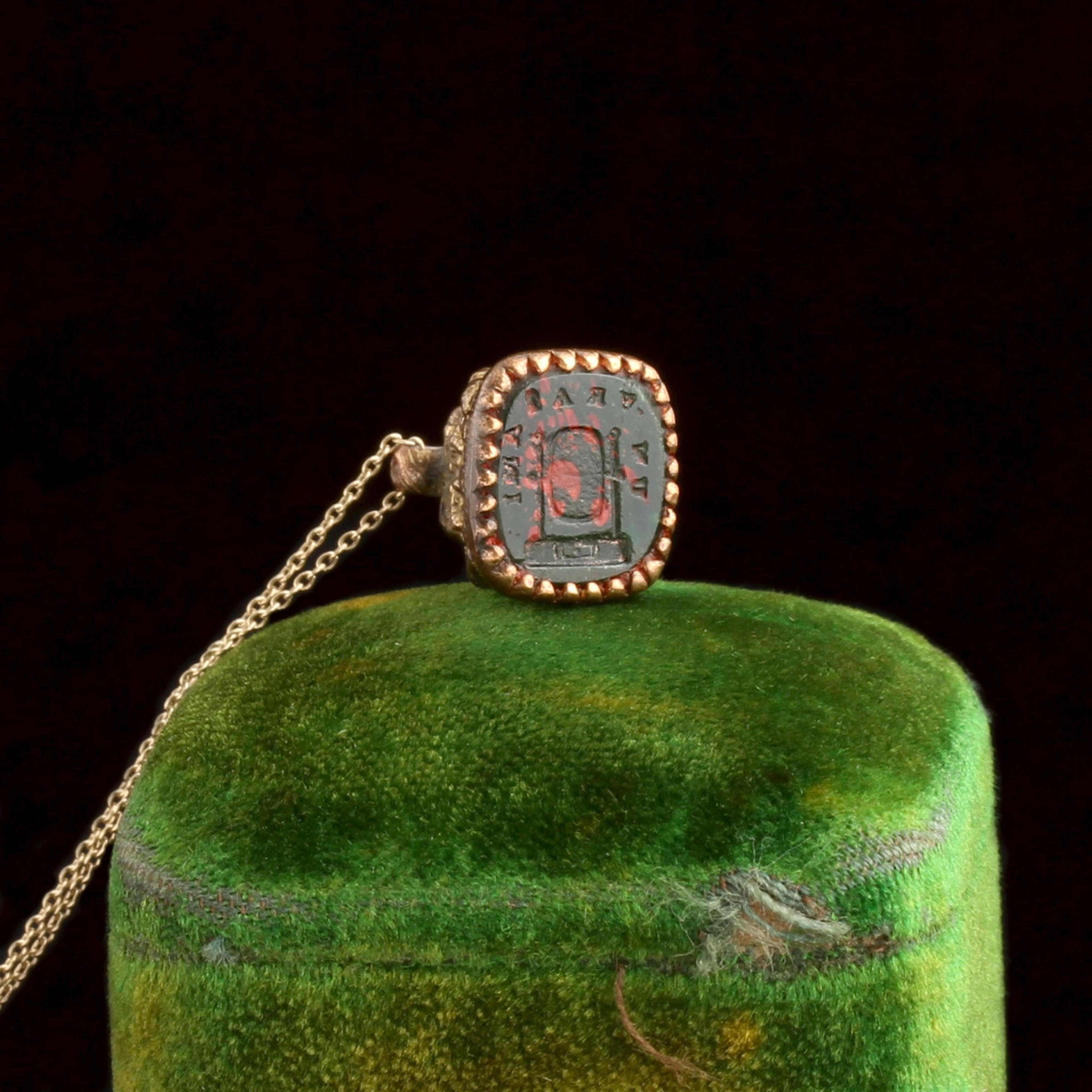 Georgian "Un Vrai Ami" Seal Necklace