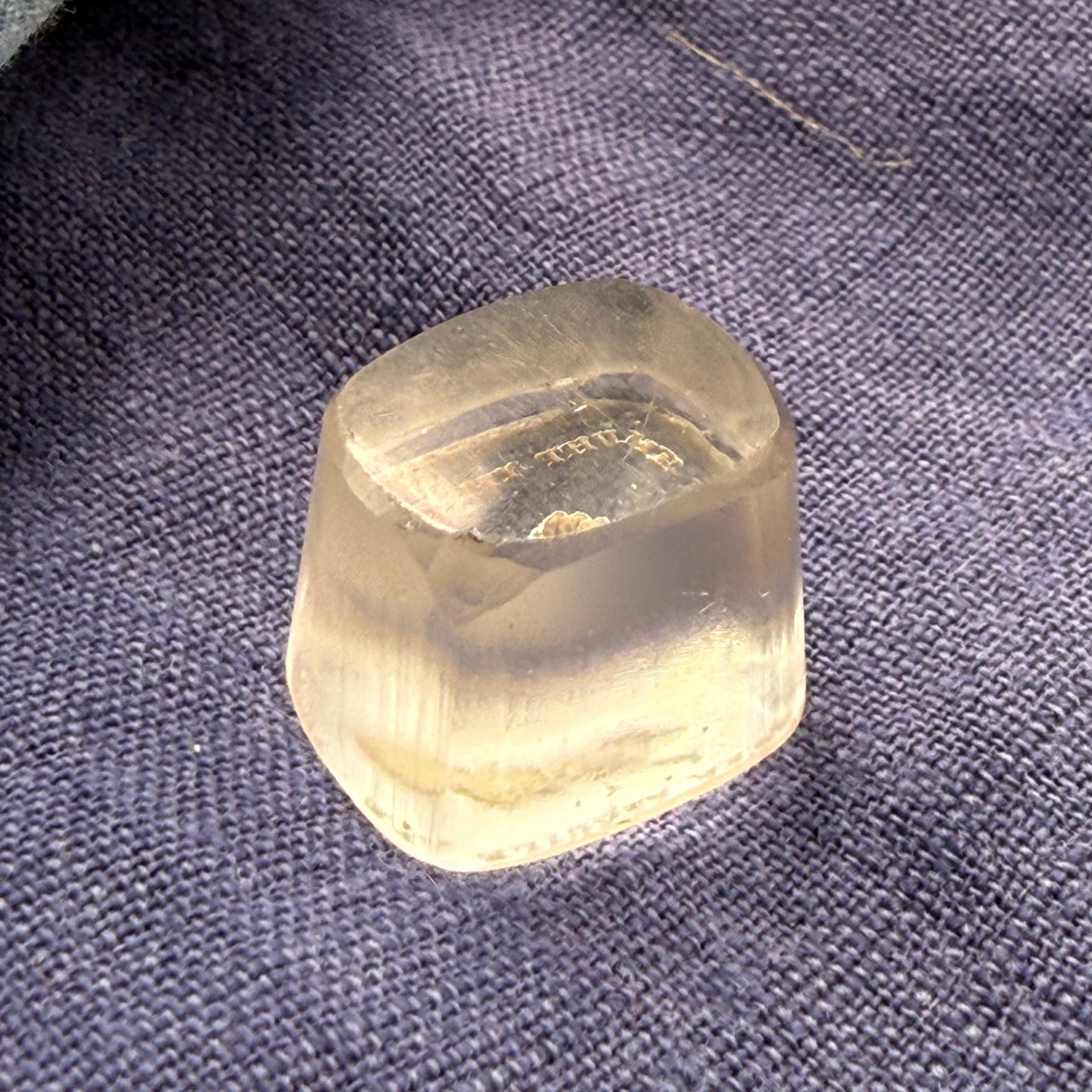 Thumb / Beguile Scottish Desk Seal