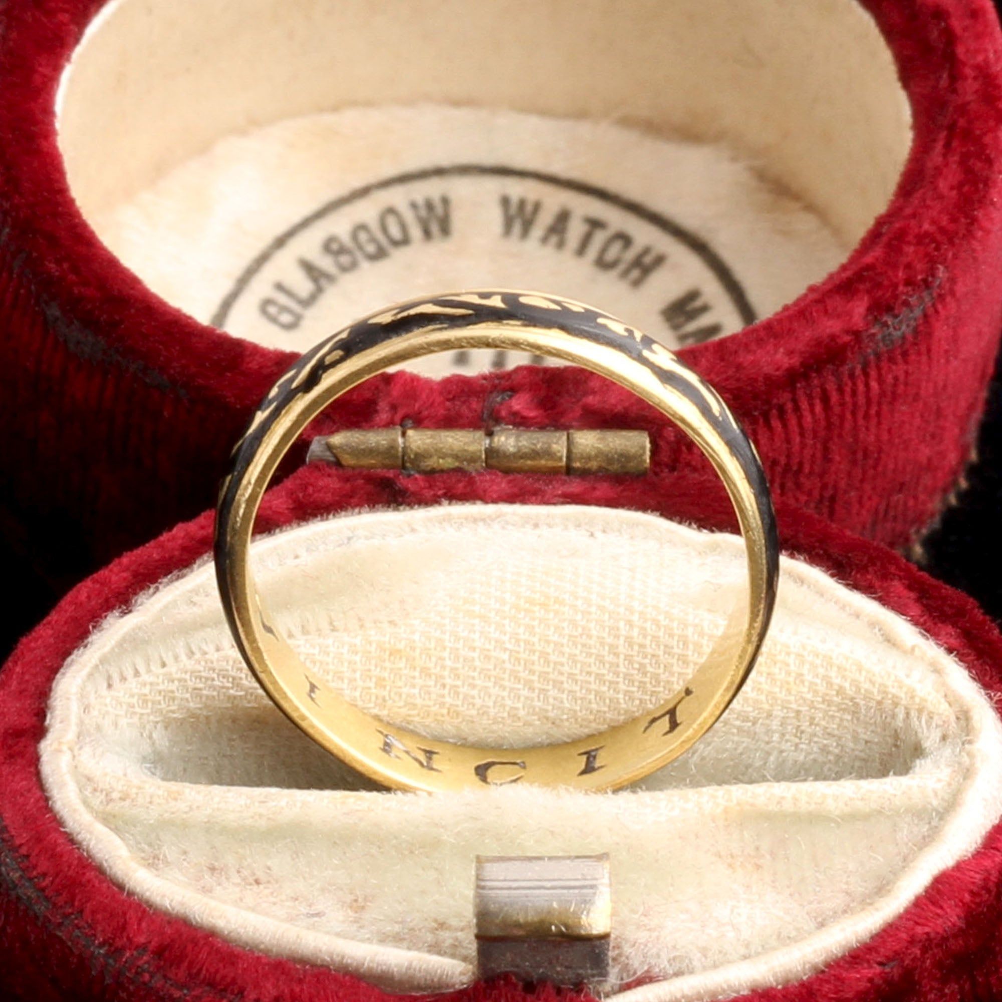 Post Medieval Amor Vincit Posy Ring