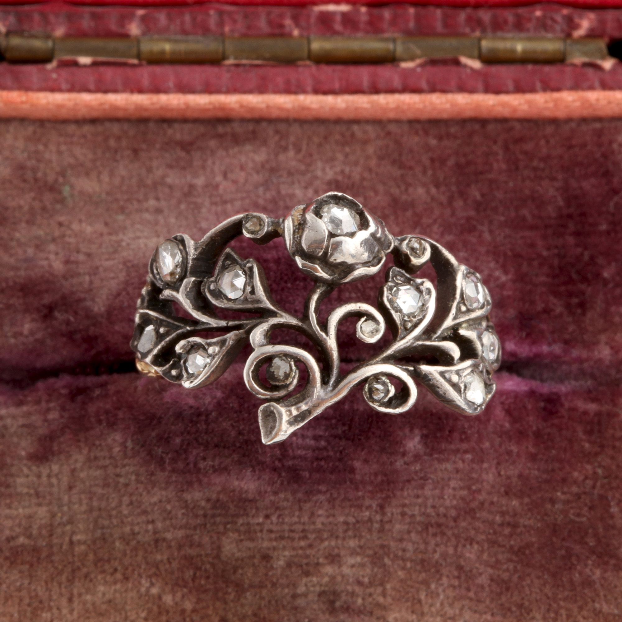 Detail of 18th Century Rose Cut Diamond Giardinetti Ring