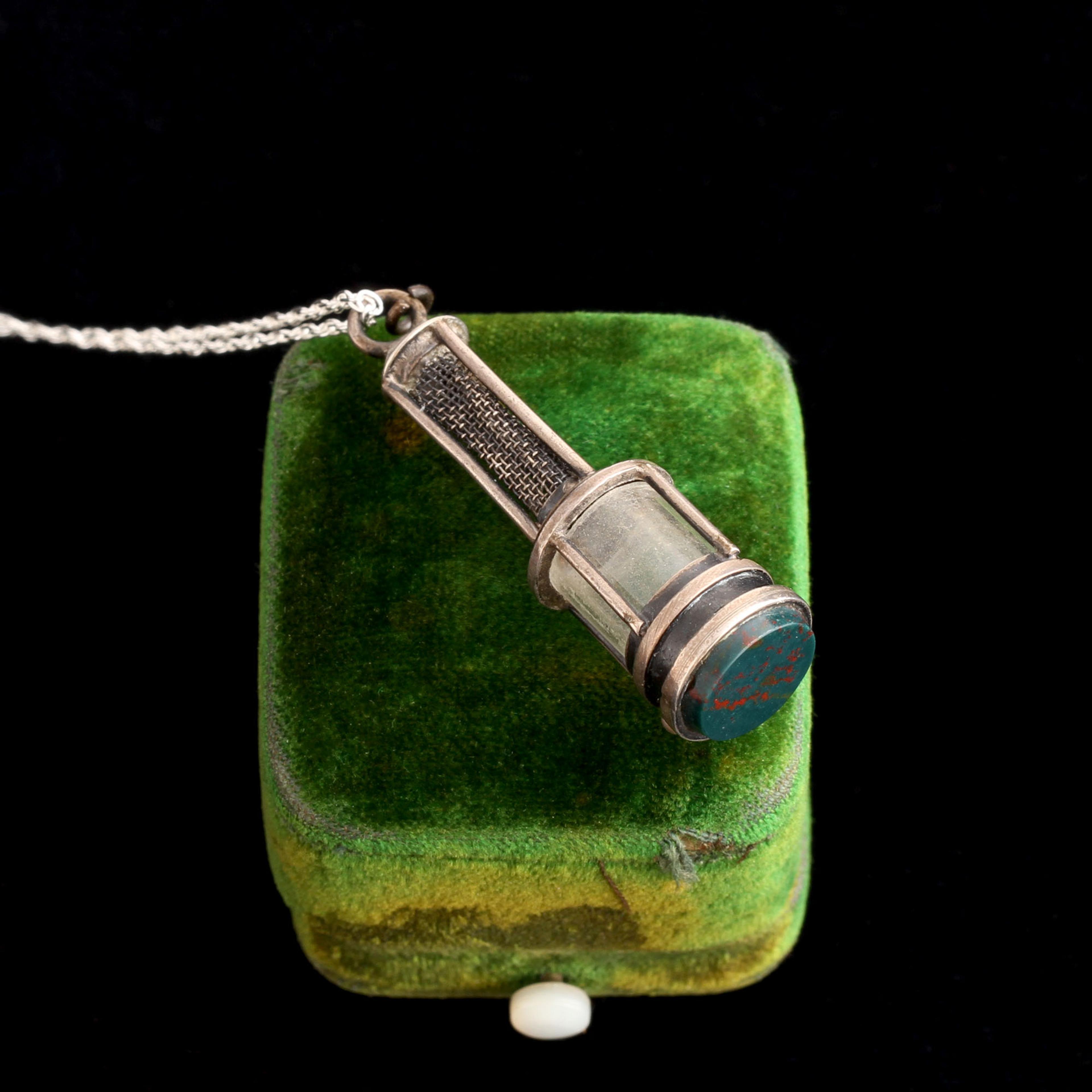 Victorian Davy Lamp Charm