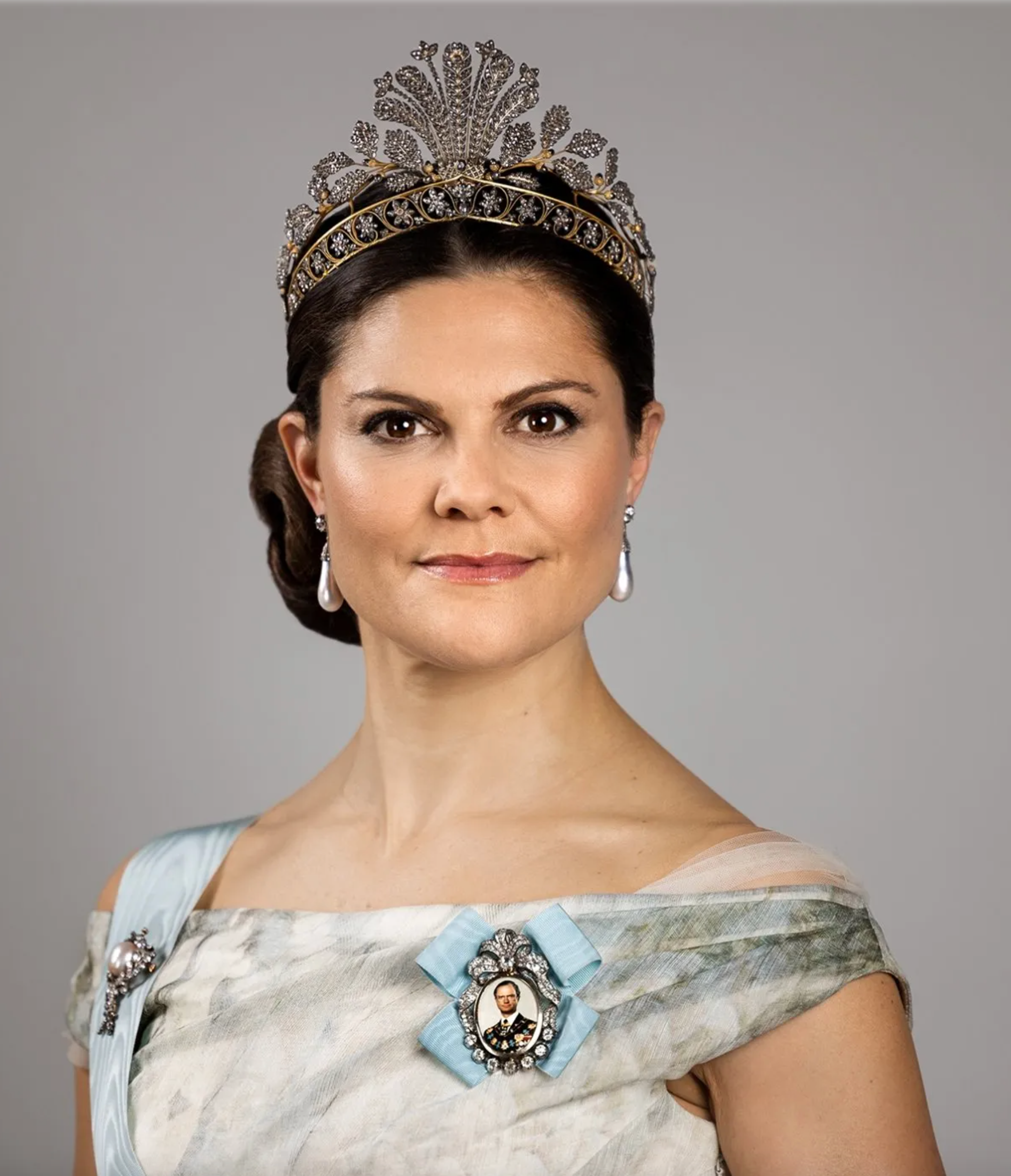 Crown Princess Victoria of Sweden wearing the Napoleonic Cut Steel Tiara in her 2022 royal portrait.