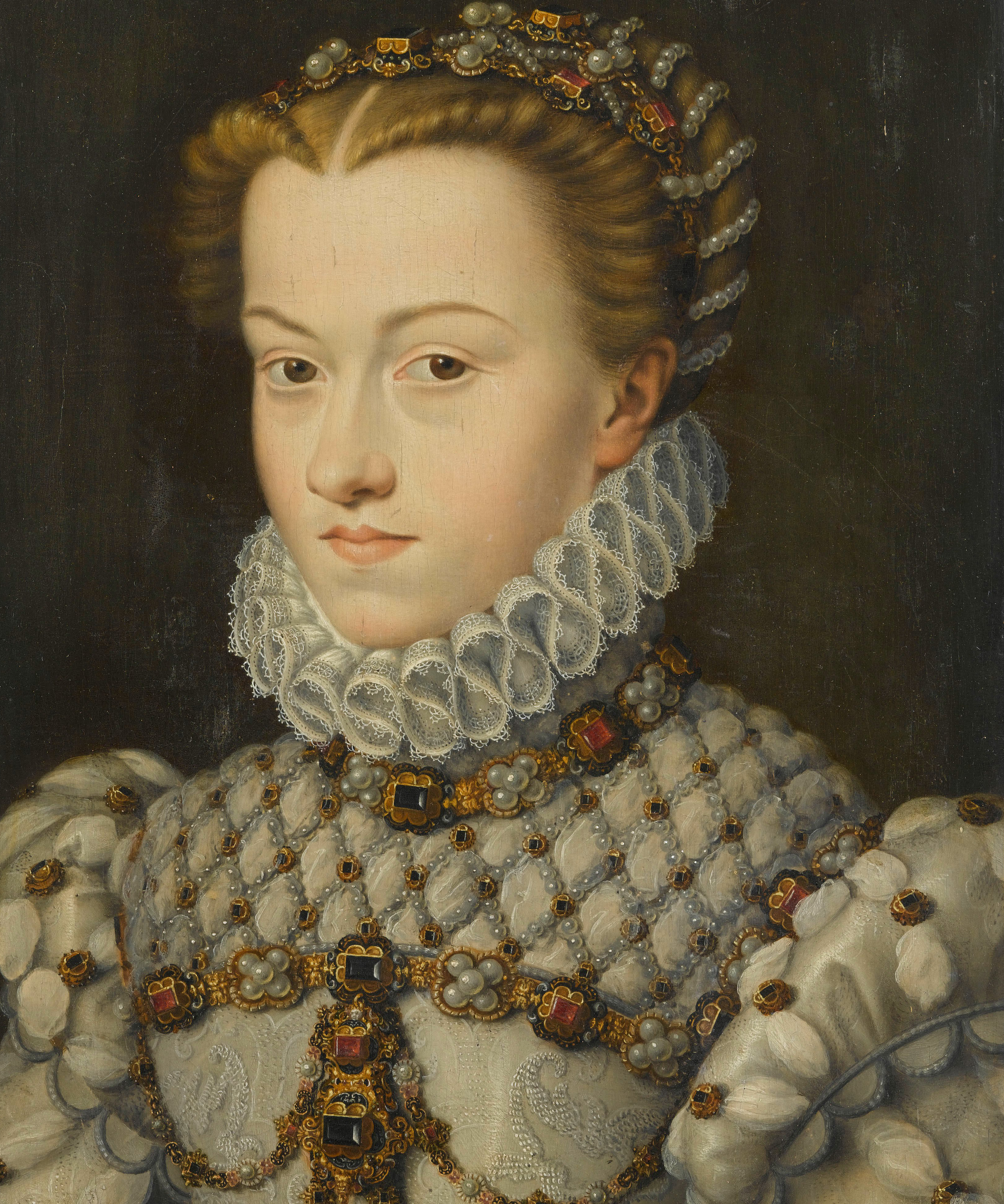 Elizabeth of Austria, Queen of France, wearing table-cut diamonds that are foiled in black, by Francois Clouet, ca 1571. Conde Museum. 